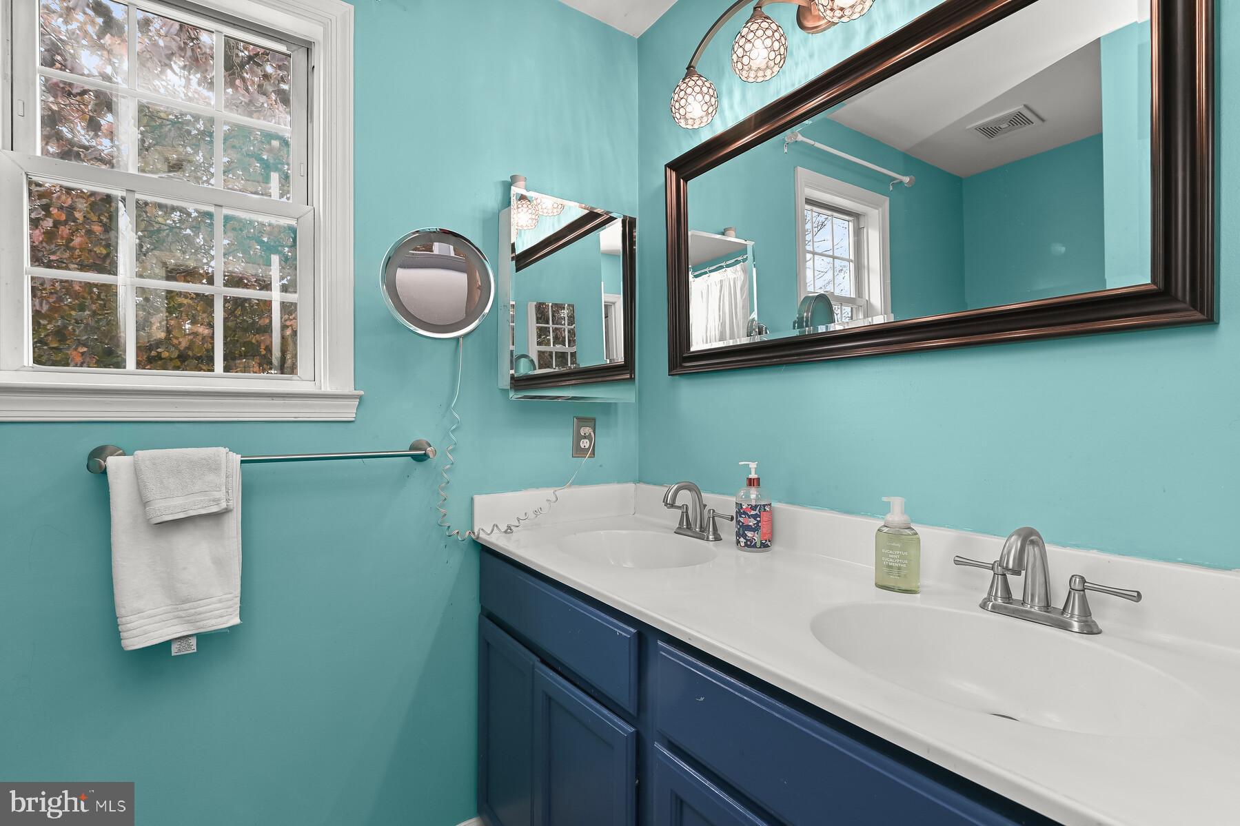 THOMPSON FARMS - Residential