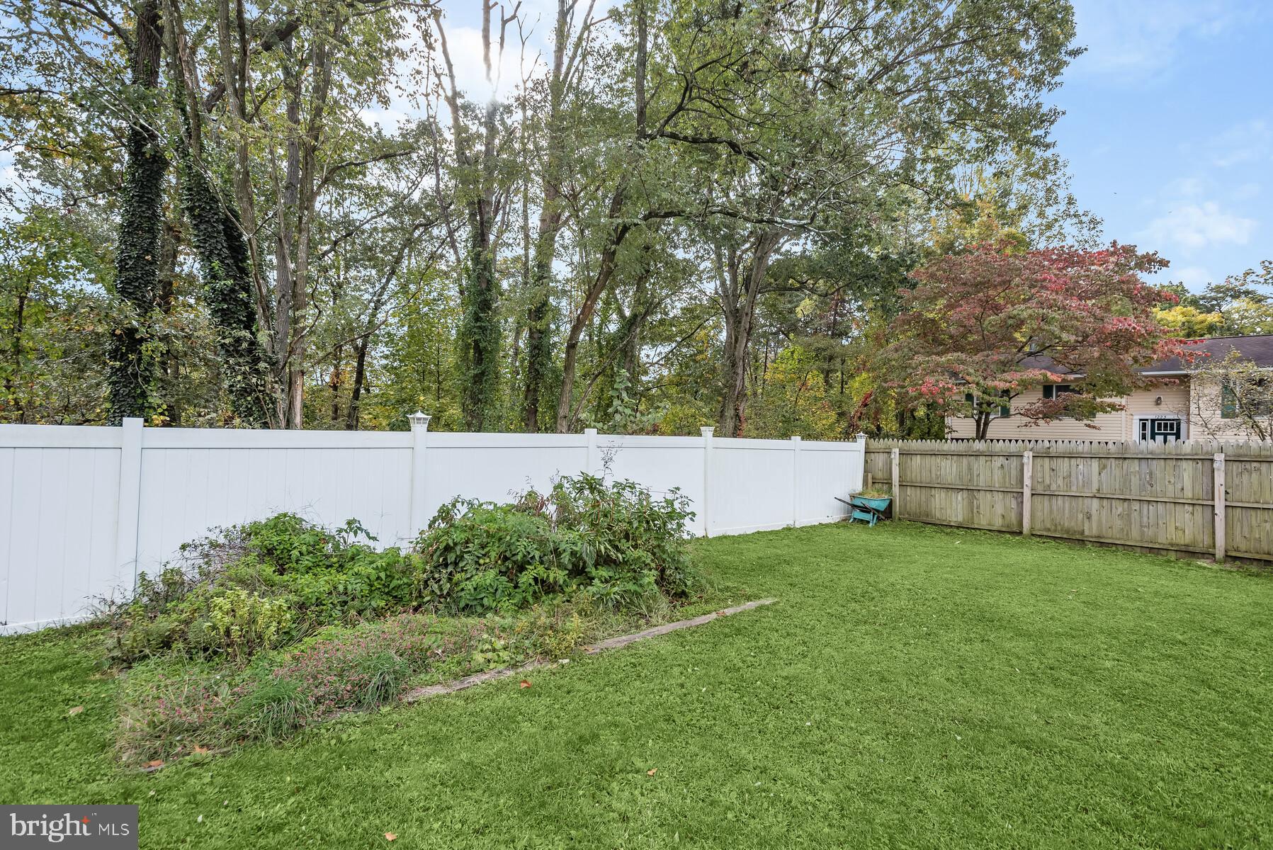 THOMPSON FARMS - Residential