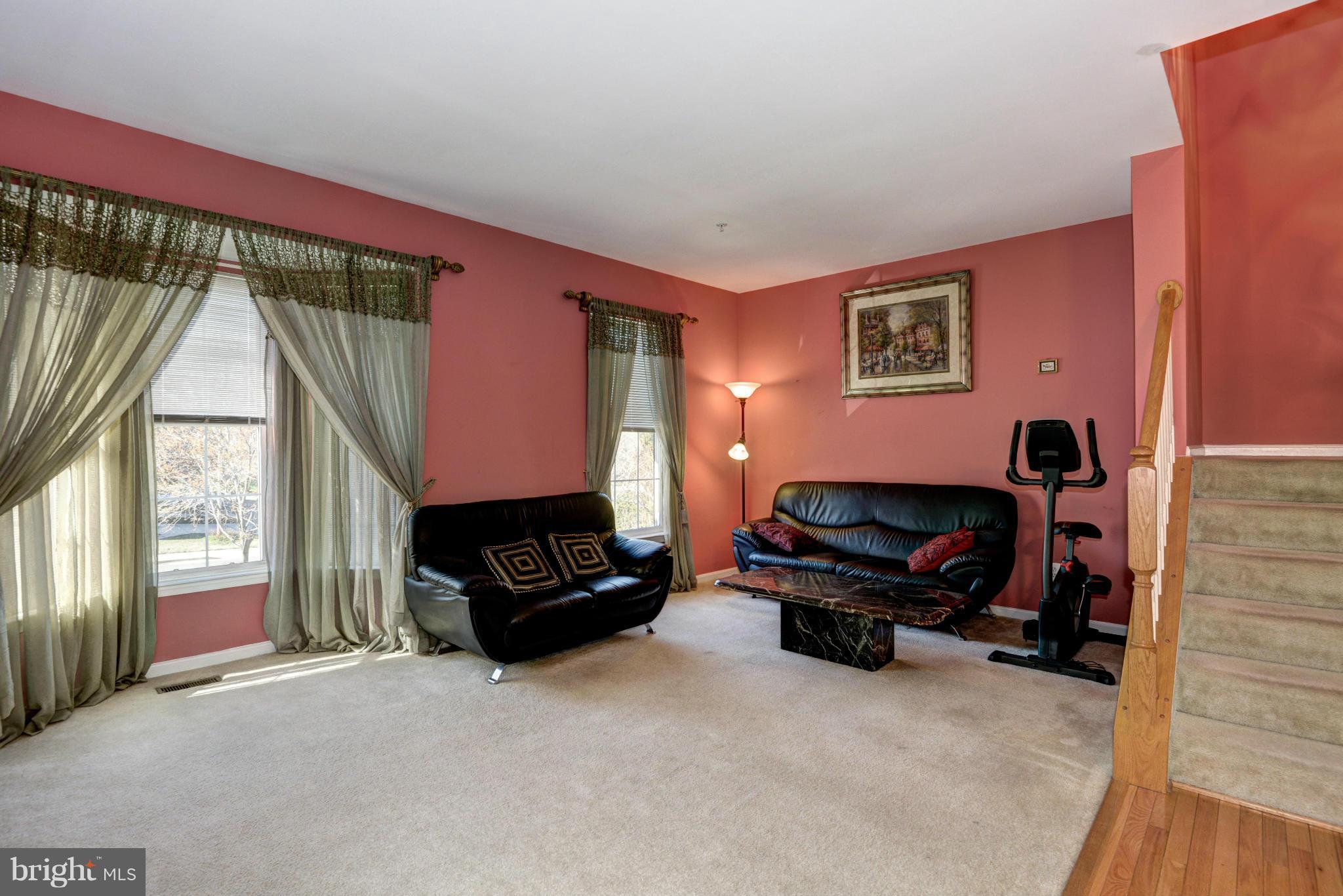 CHURCHILL TOWN SECTOR - Residential