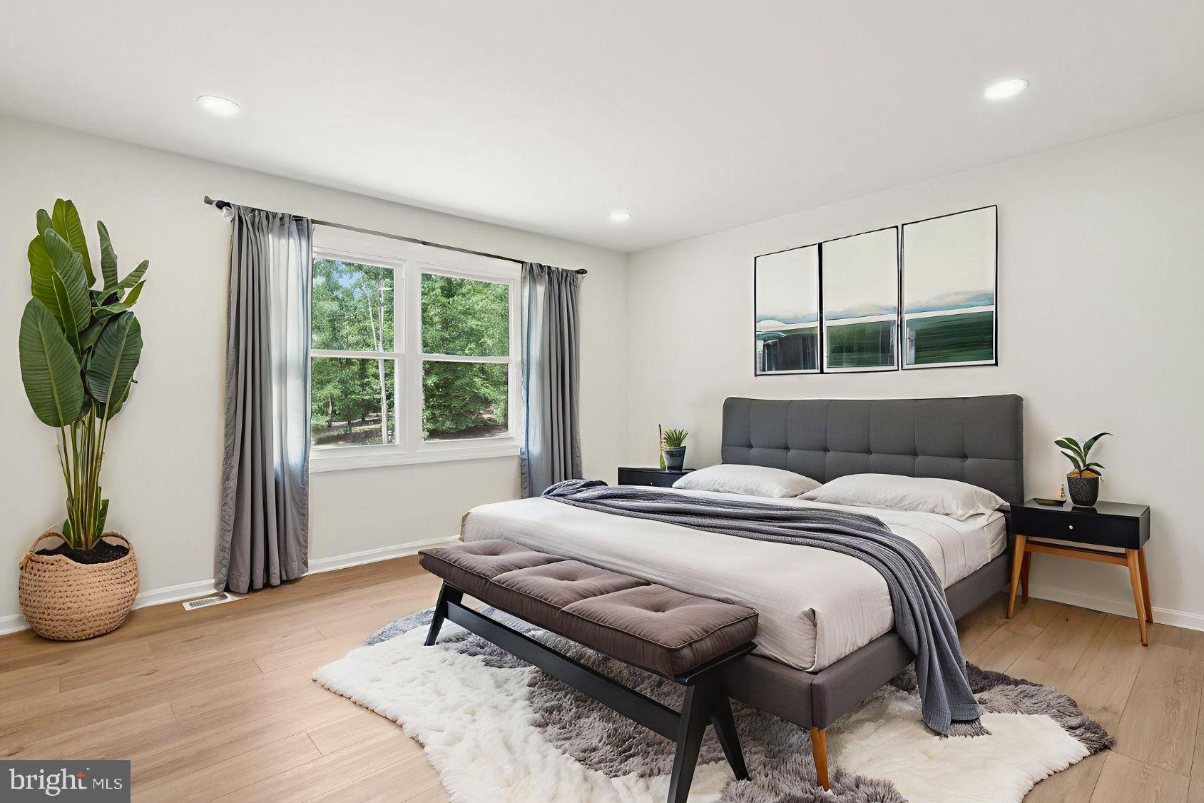 DEERFIELD ESTS - Residential