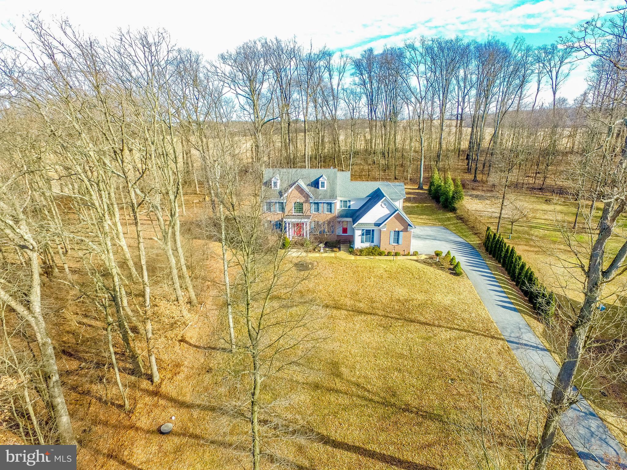 DOVES CREST - Residential