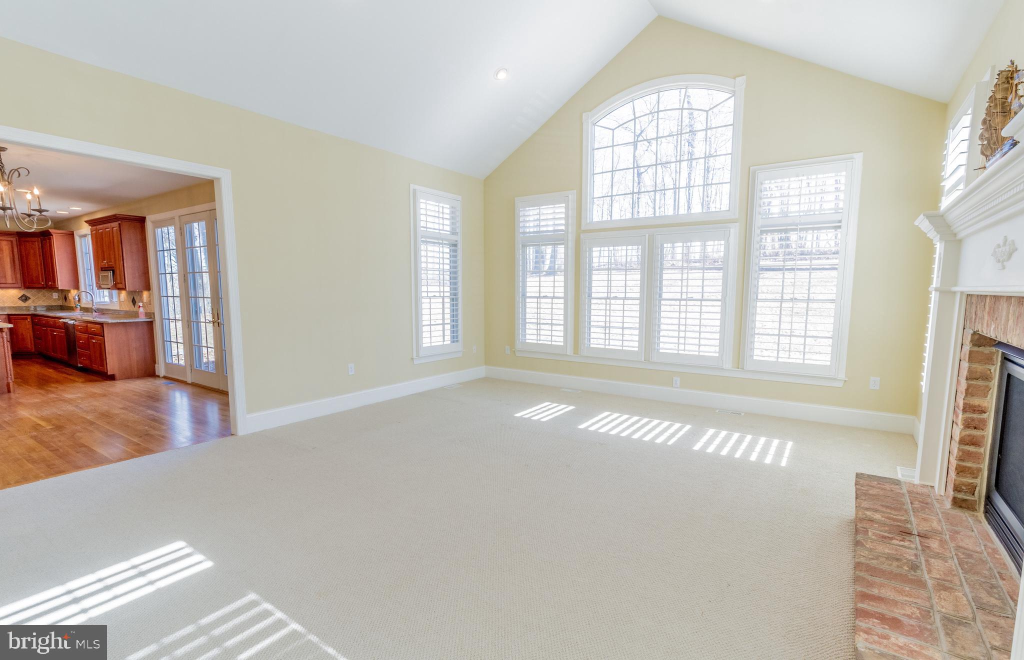 DOVES CREST - Residential