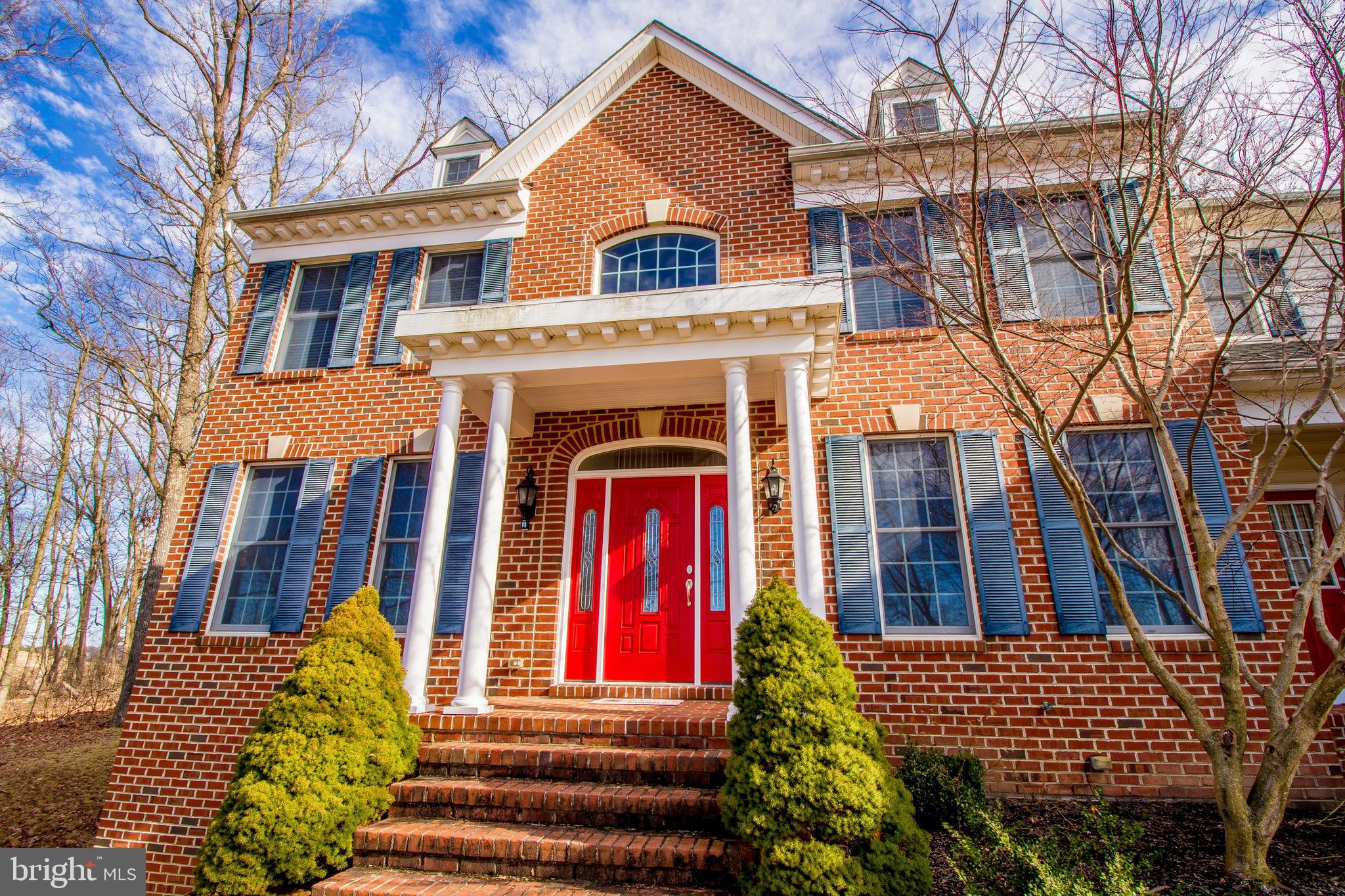 DOVES CREST - Residential