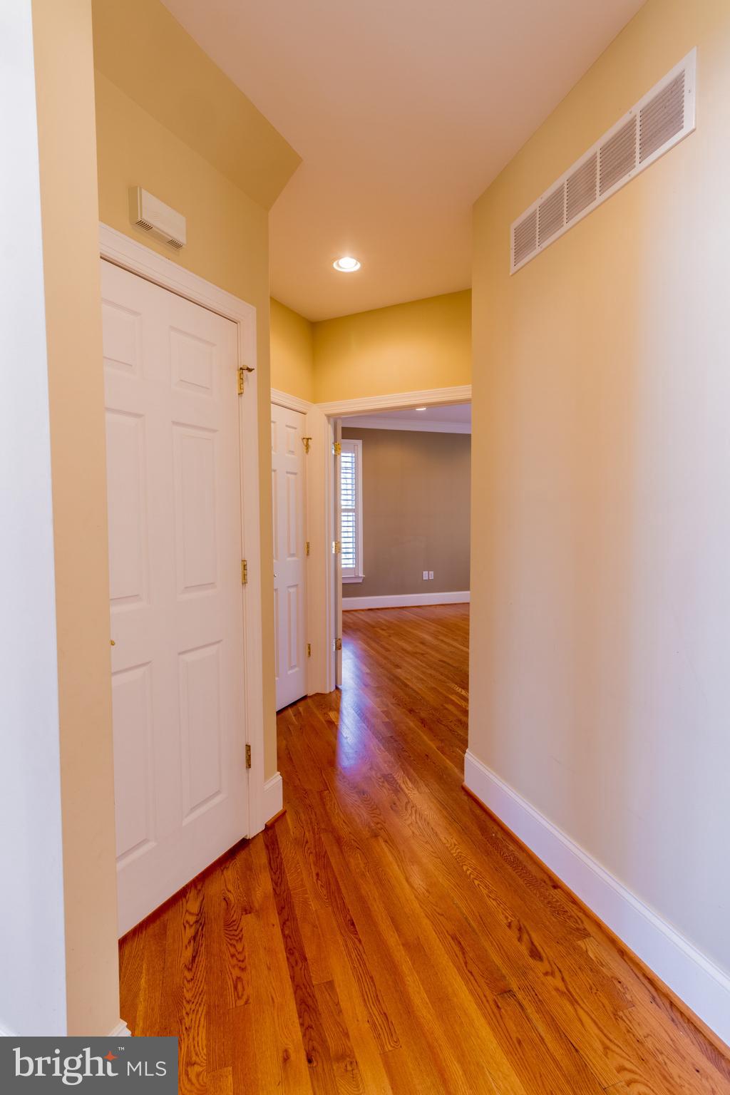 DOVES CREST - Residential