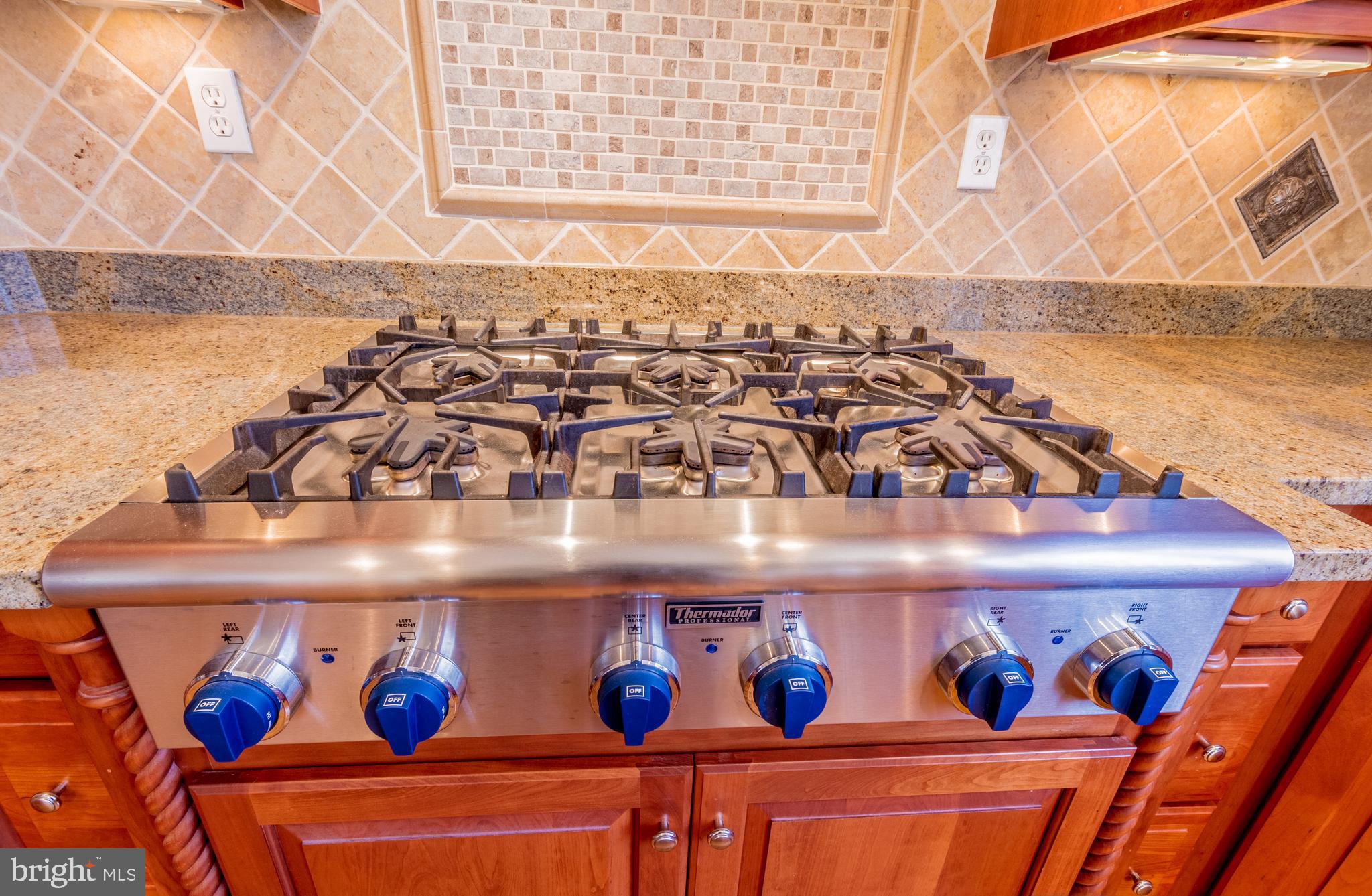 DOVES CREST - Residential