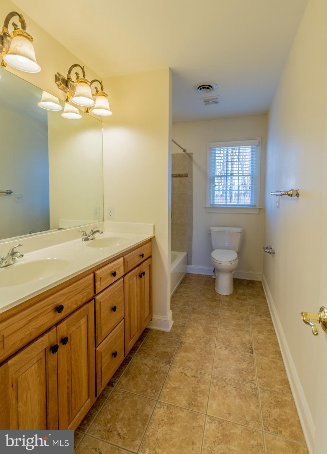 DOVES CREST - Residential