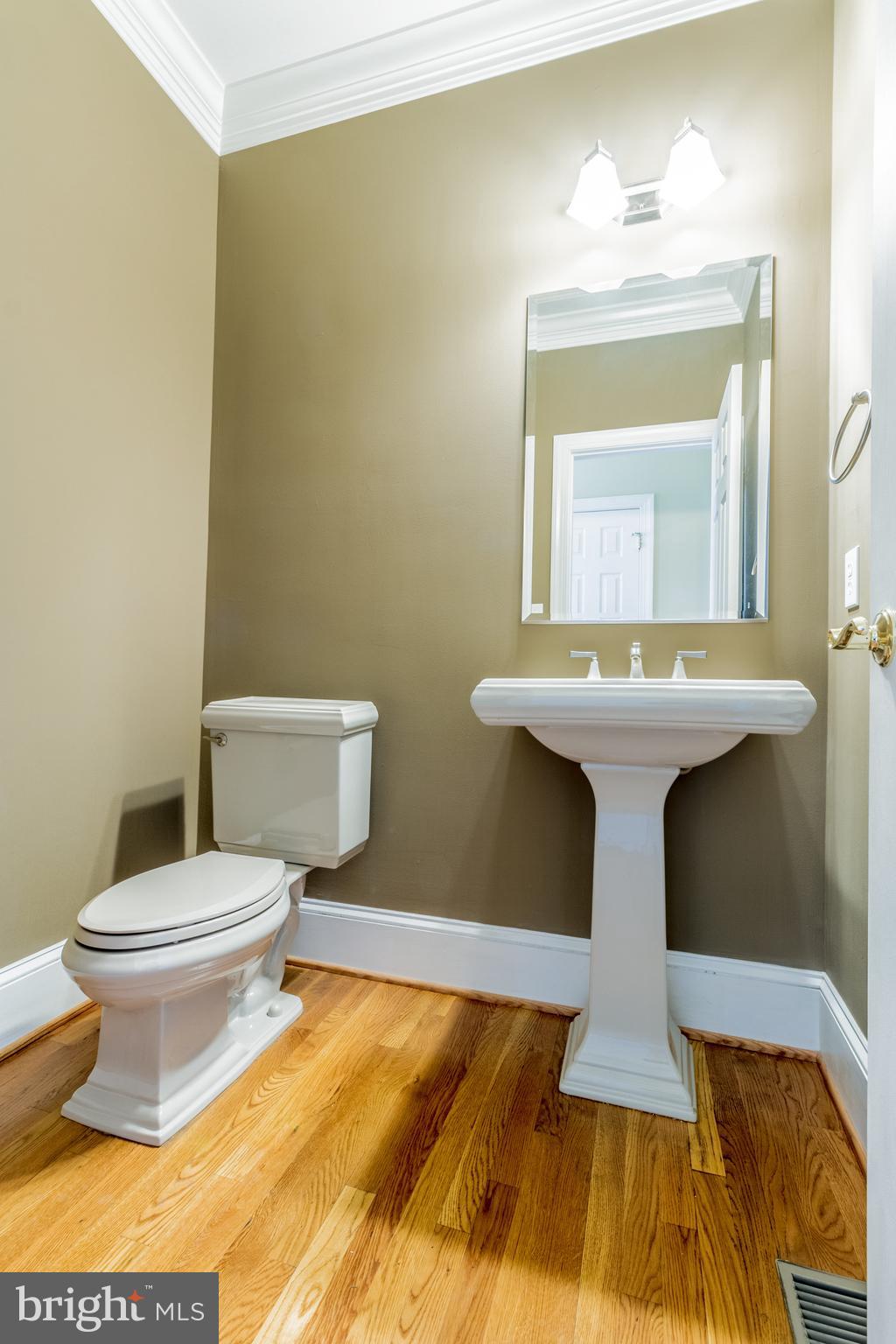 DOVES CREST - Residential