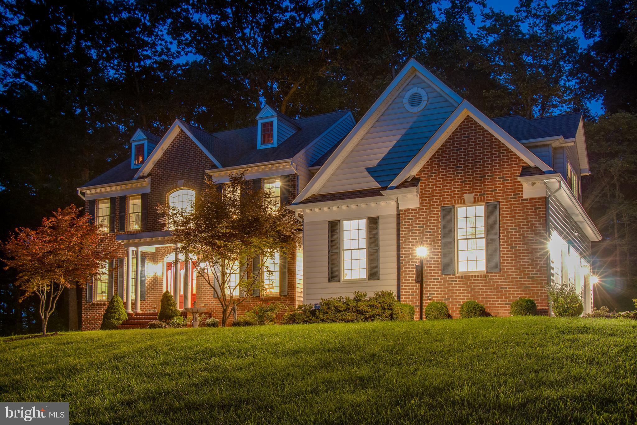 DOVES CREST - Residential