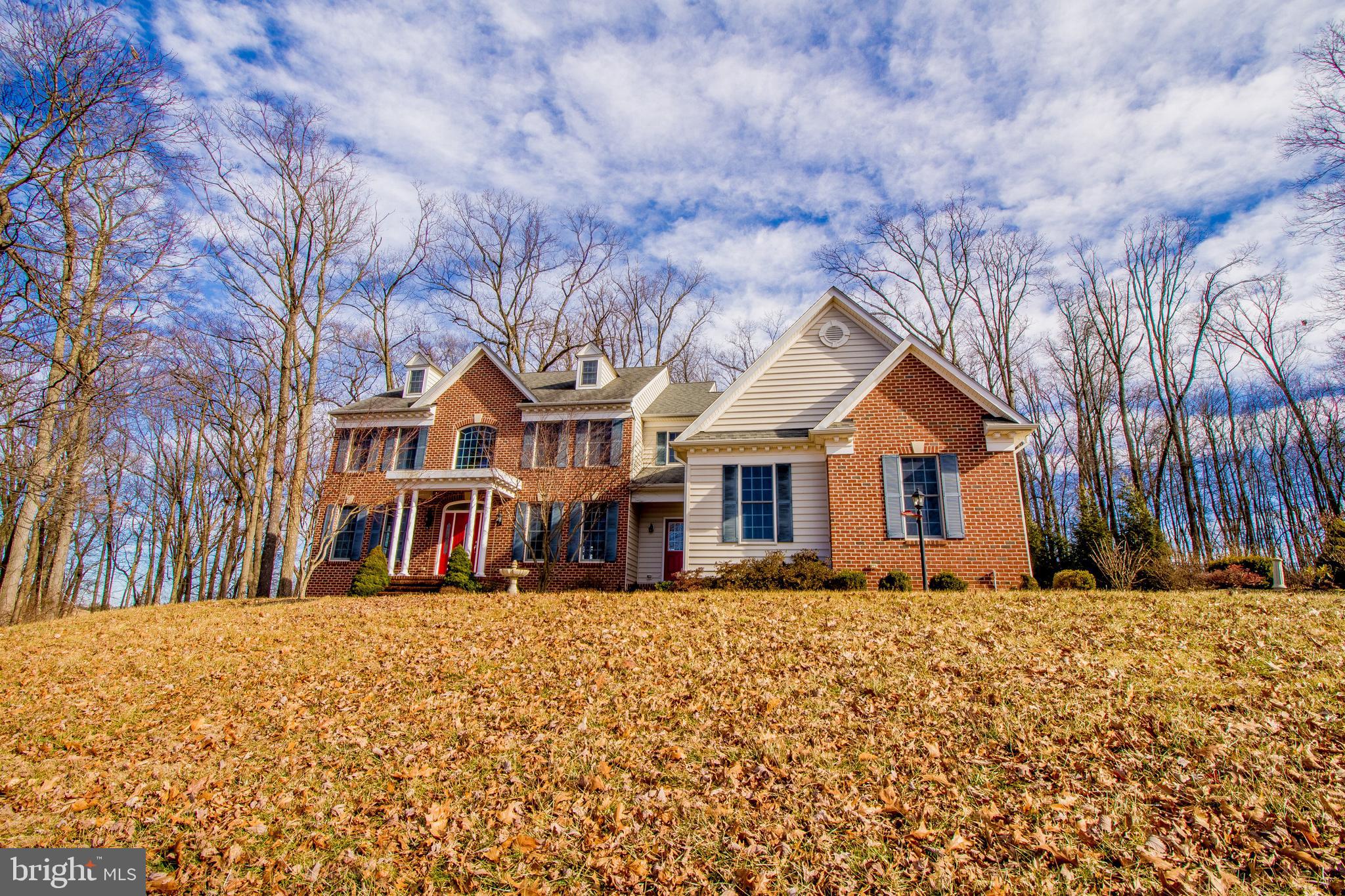 DOVES CREST - Residential