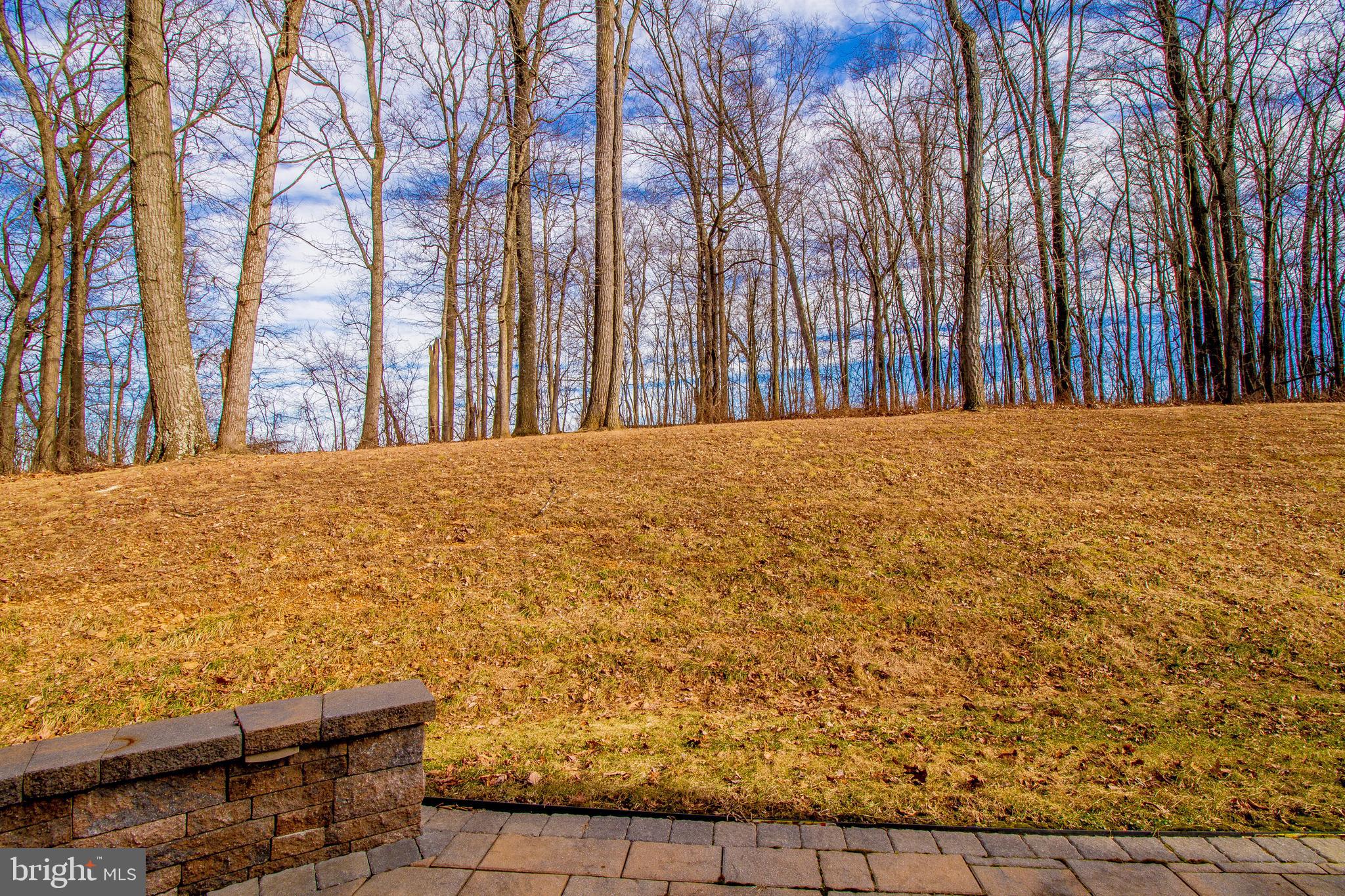 DOVES CREST - Residential