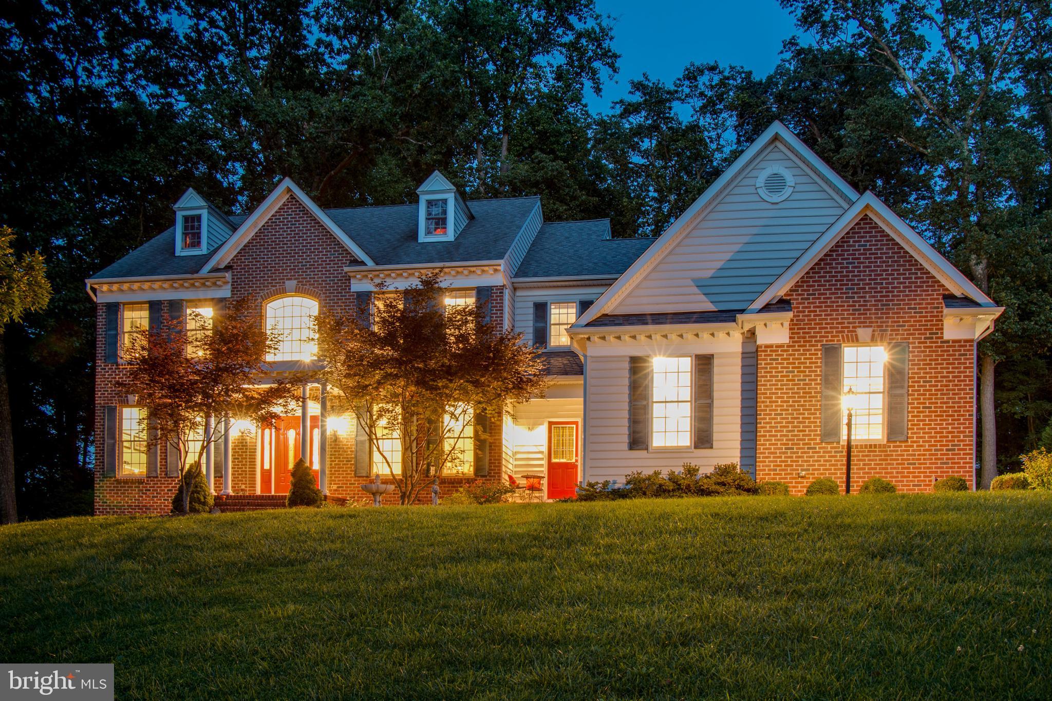 DOVES CREST - Residential