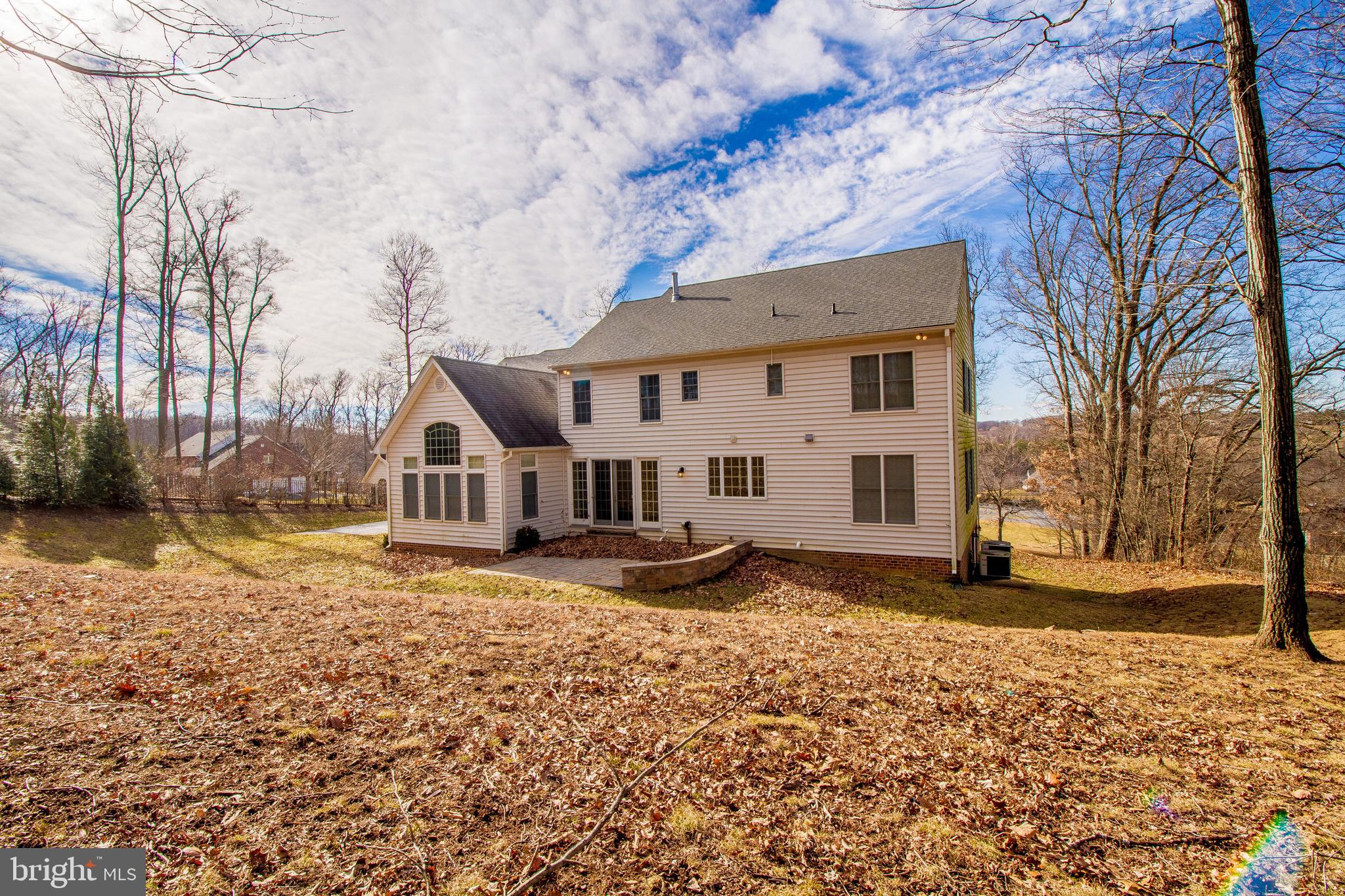 DOVES CREST - Residential