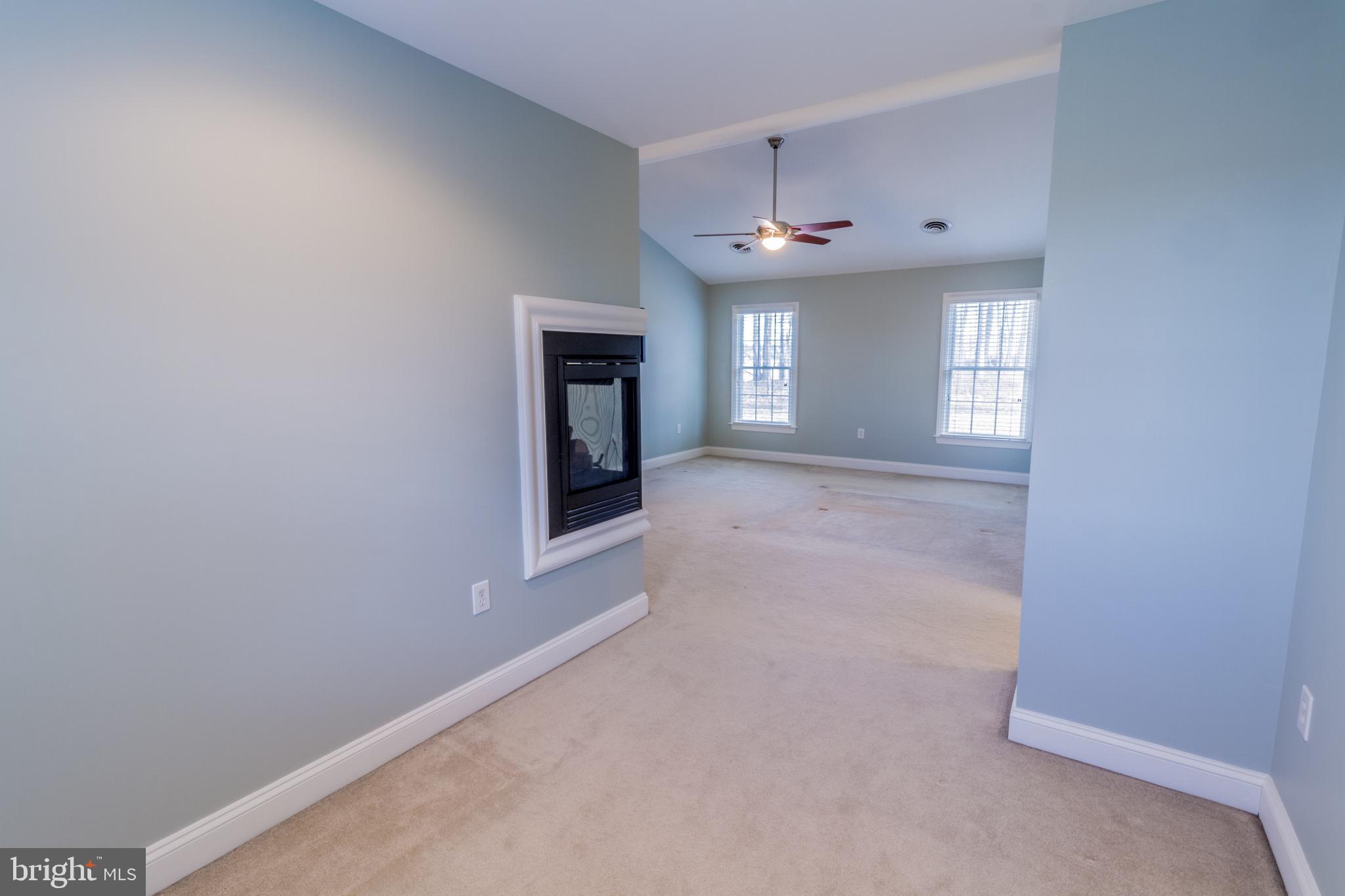 DOVES CREST - Residential