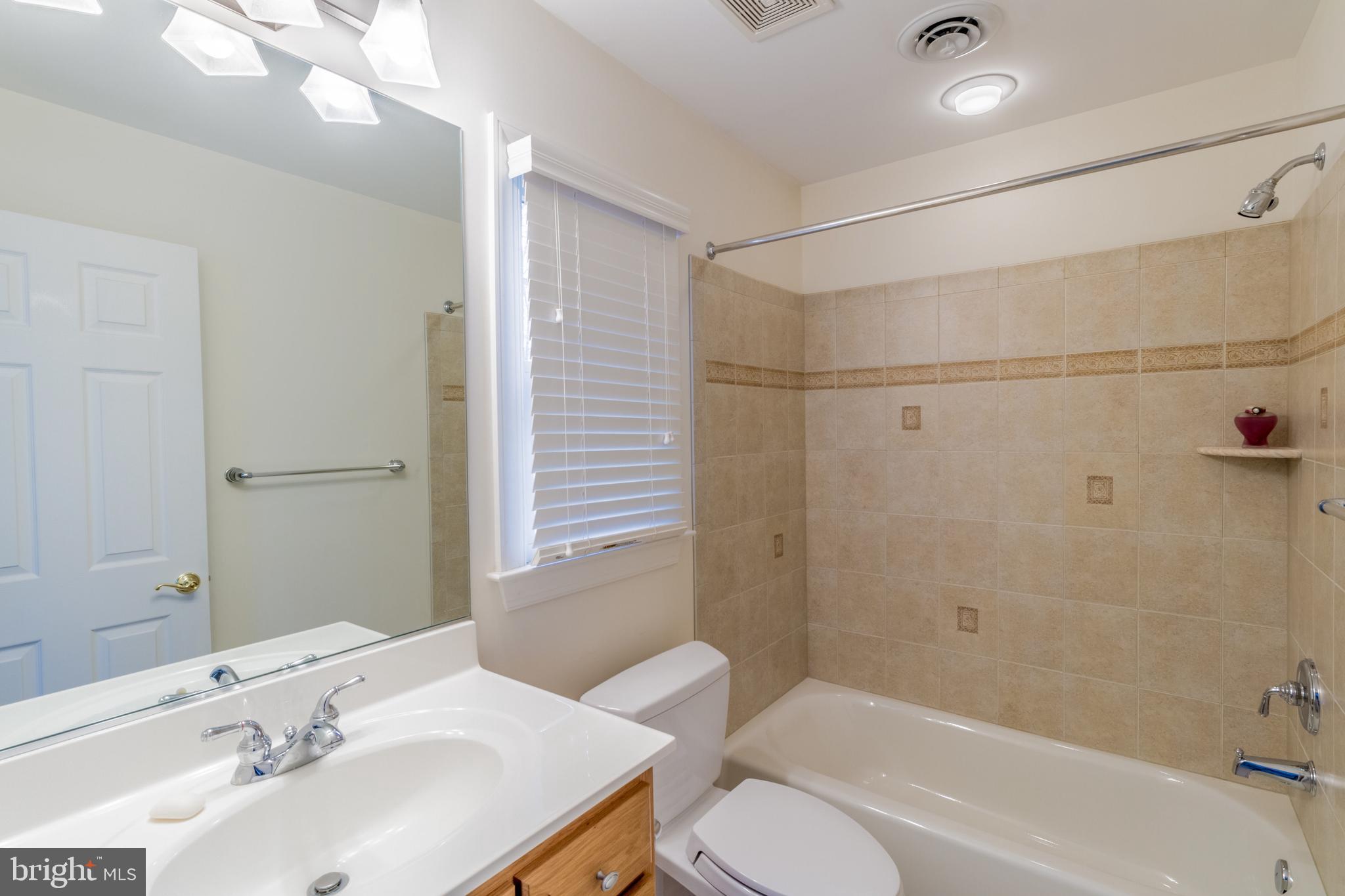 DOVES CREST - Residential