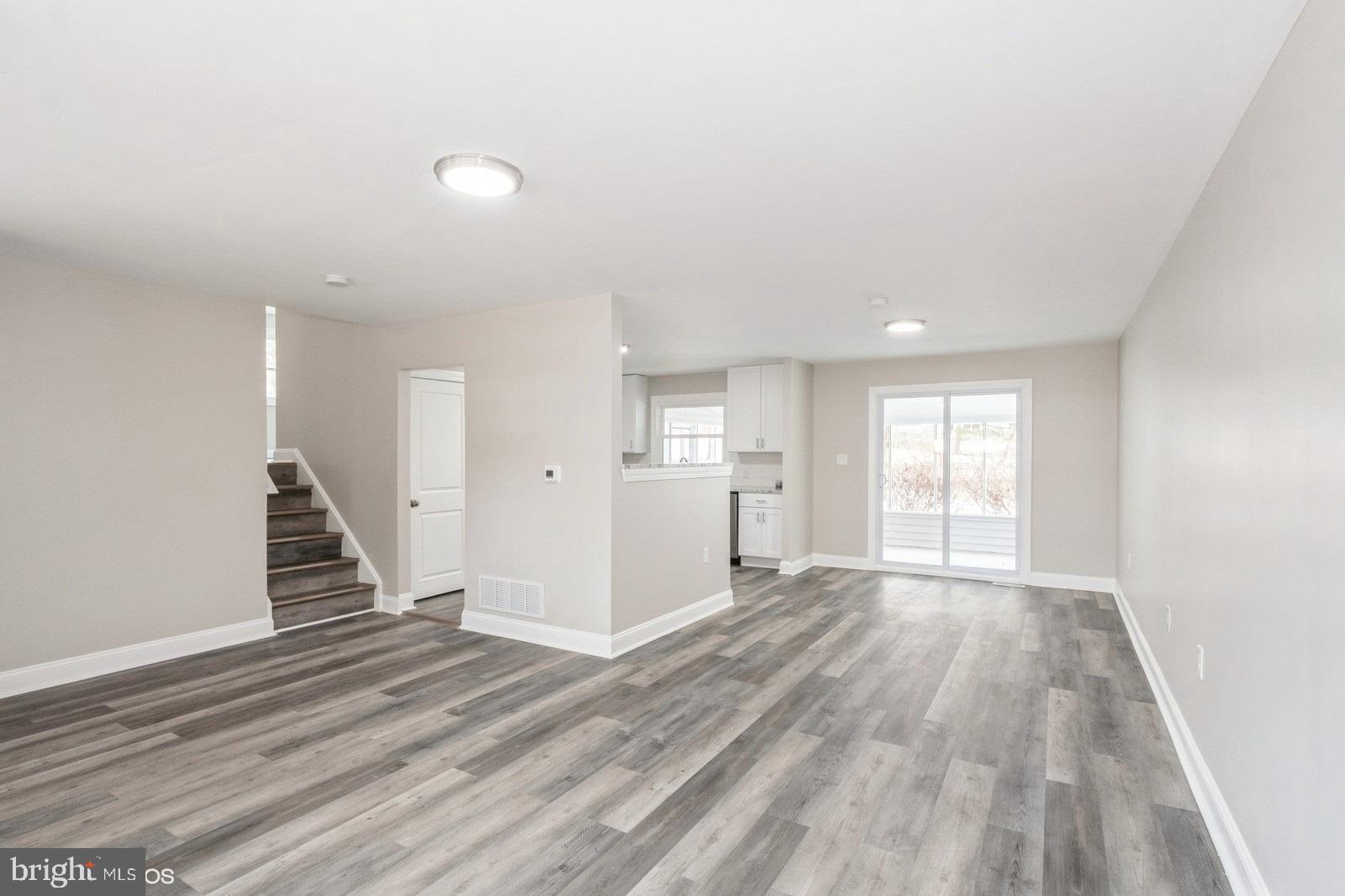 BRITTANY FARMS - Residential