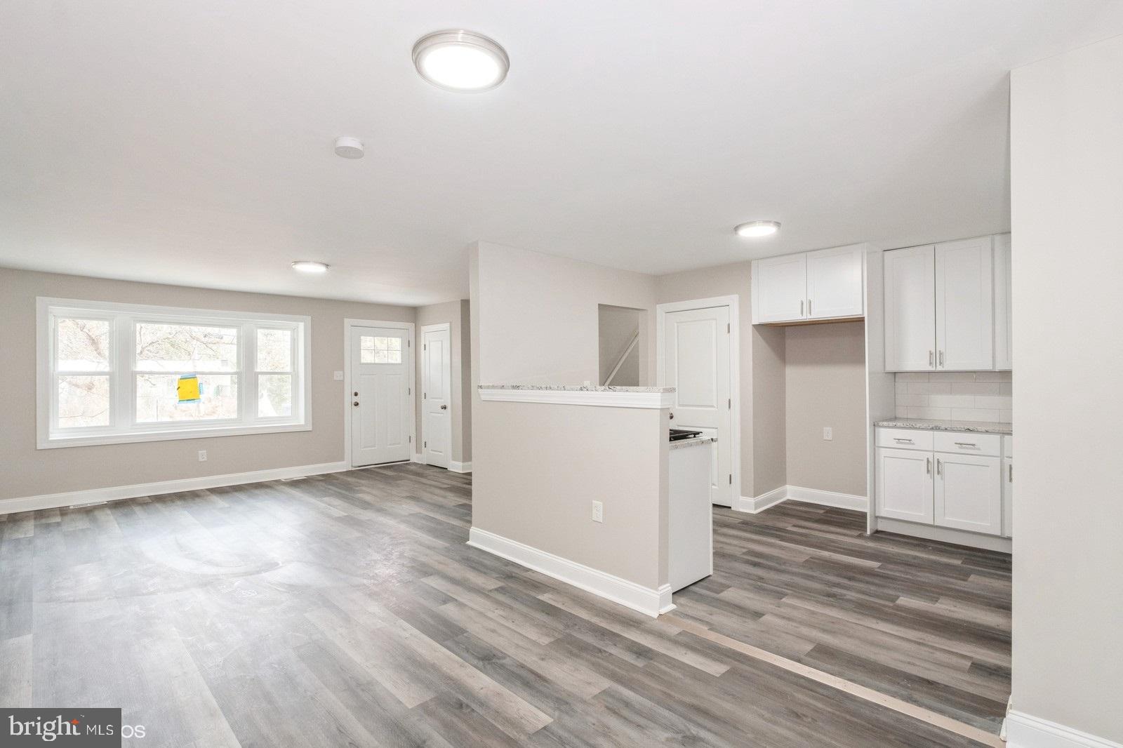 BRITTANY FARMS - Residential