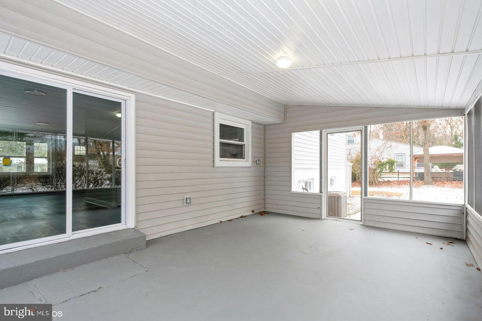 BRITTANY FARMS - Residential