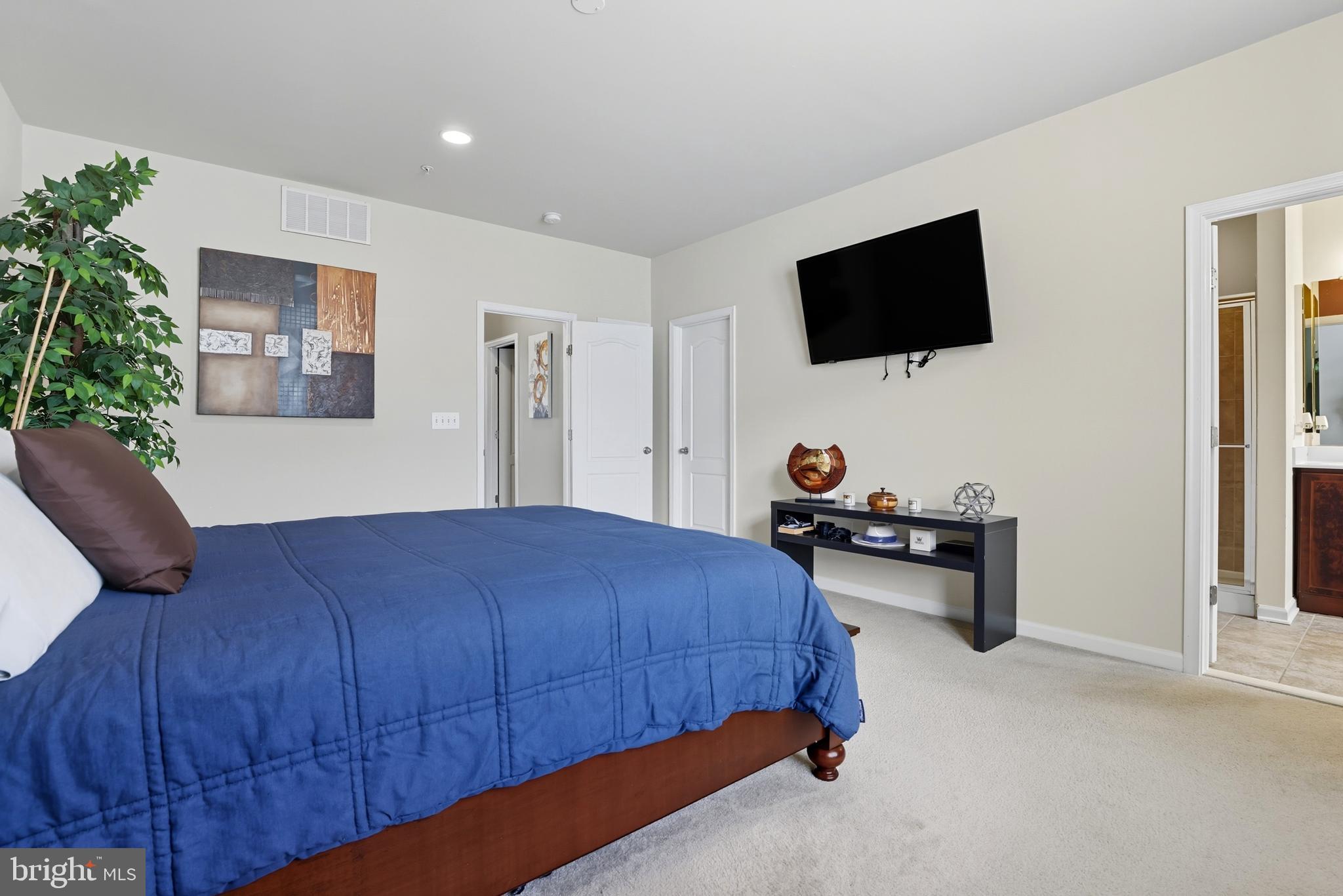 PARKSIDE AT WESTPHALIA - Residential