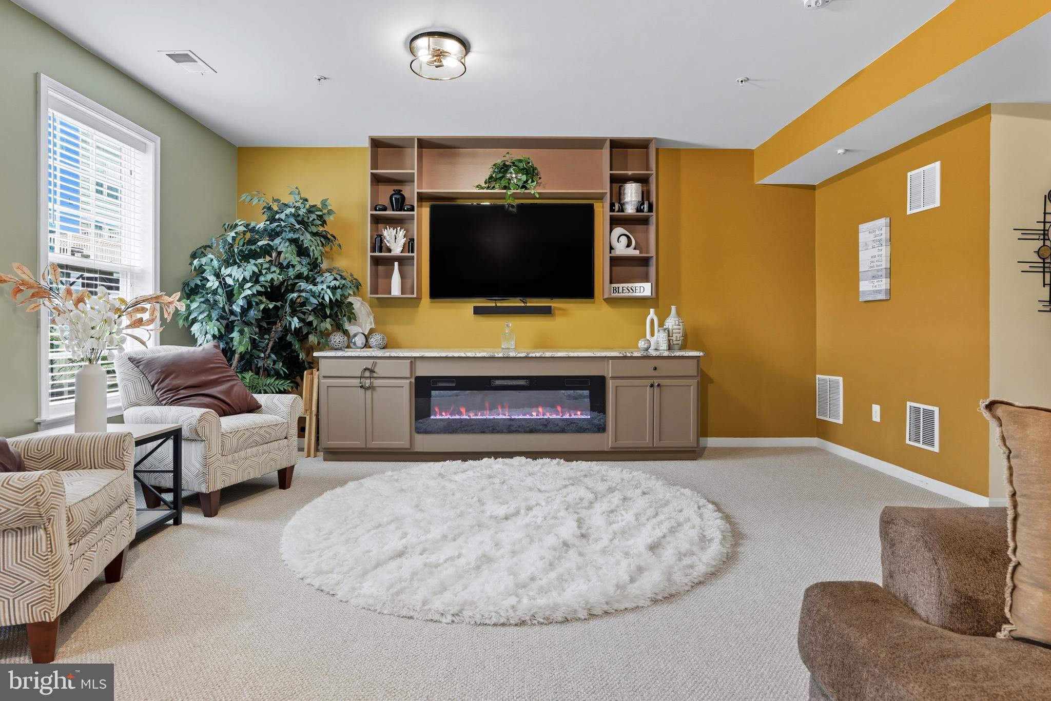 PARKSIDE AT WESTPHALIA - Residential