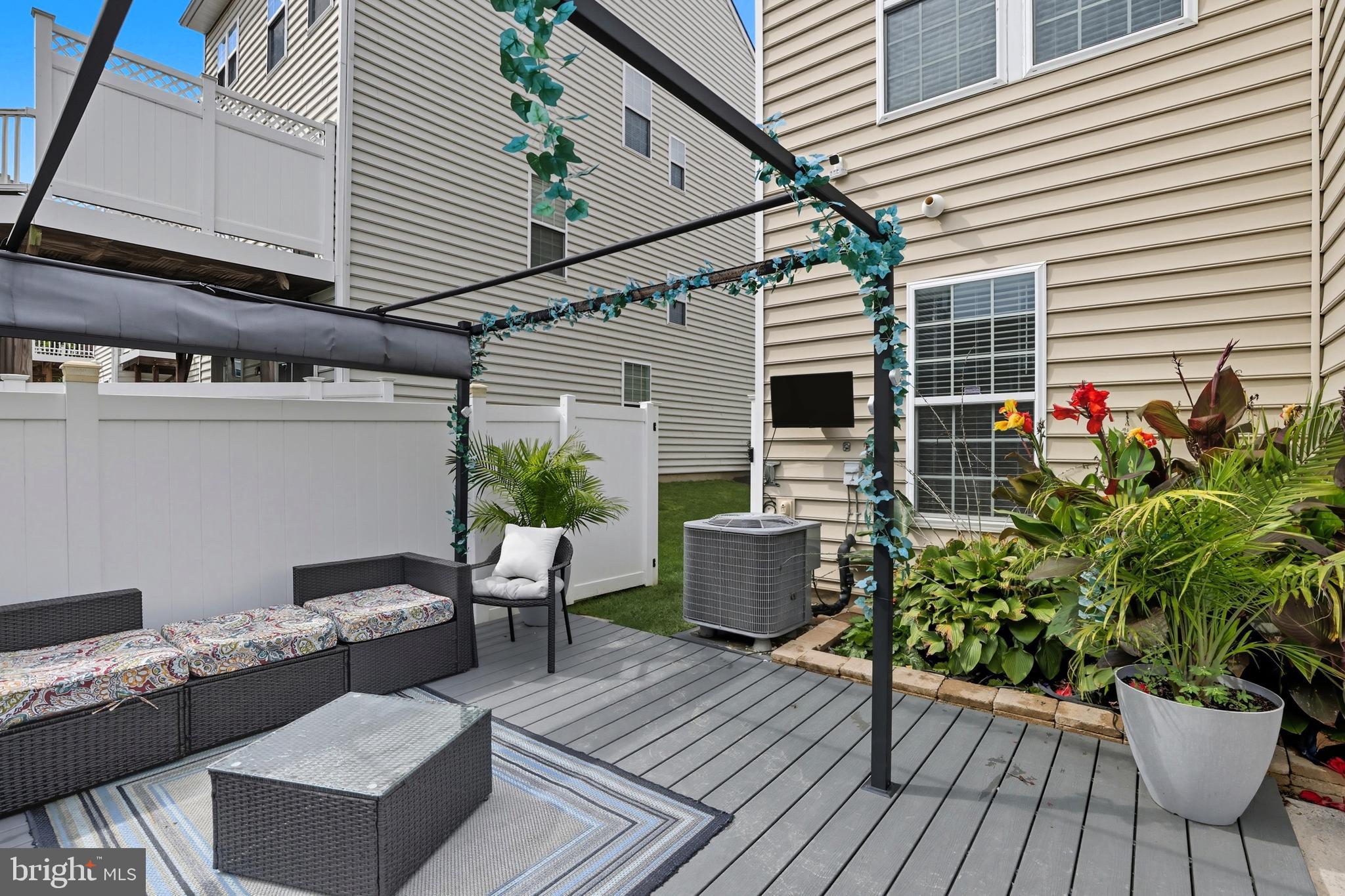 PARKSIDE AT WESTPHALIA - Residential