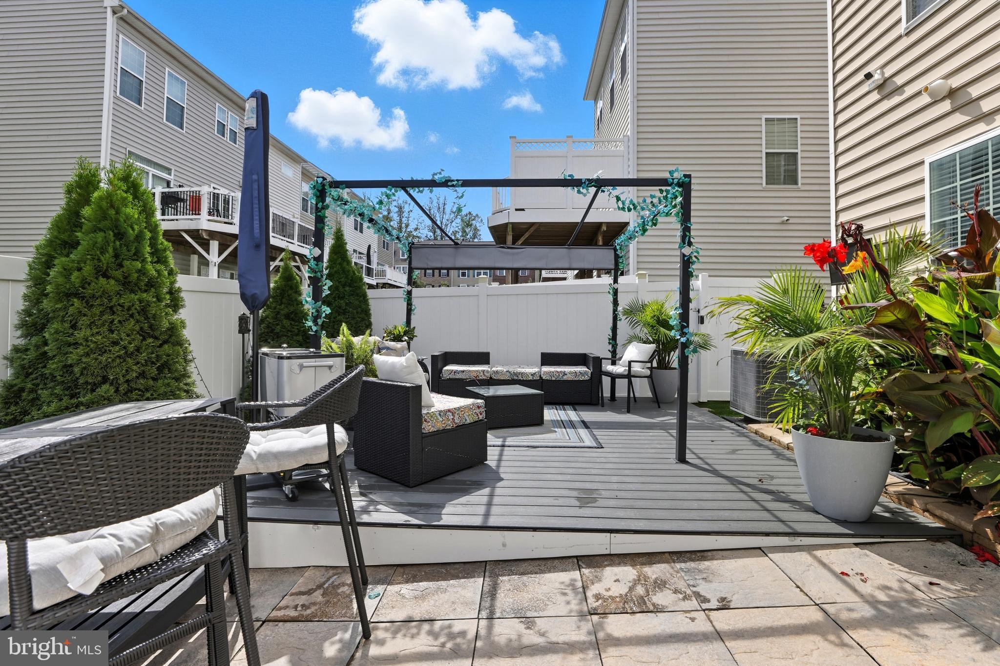 PARKSIDE AT WESTPHALIA - Residential