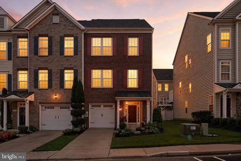 4814 FOREST PINES DRIVE UPPER MARLBORO MD 20772