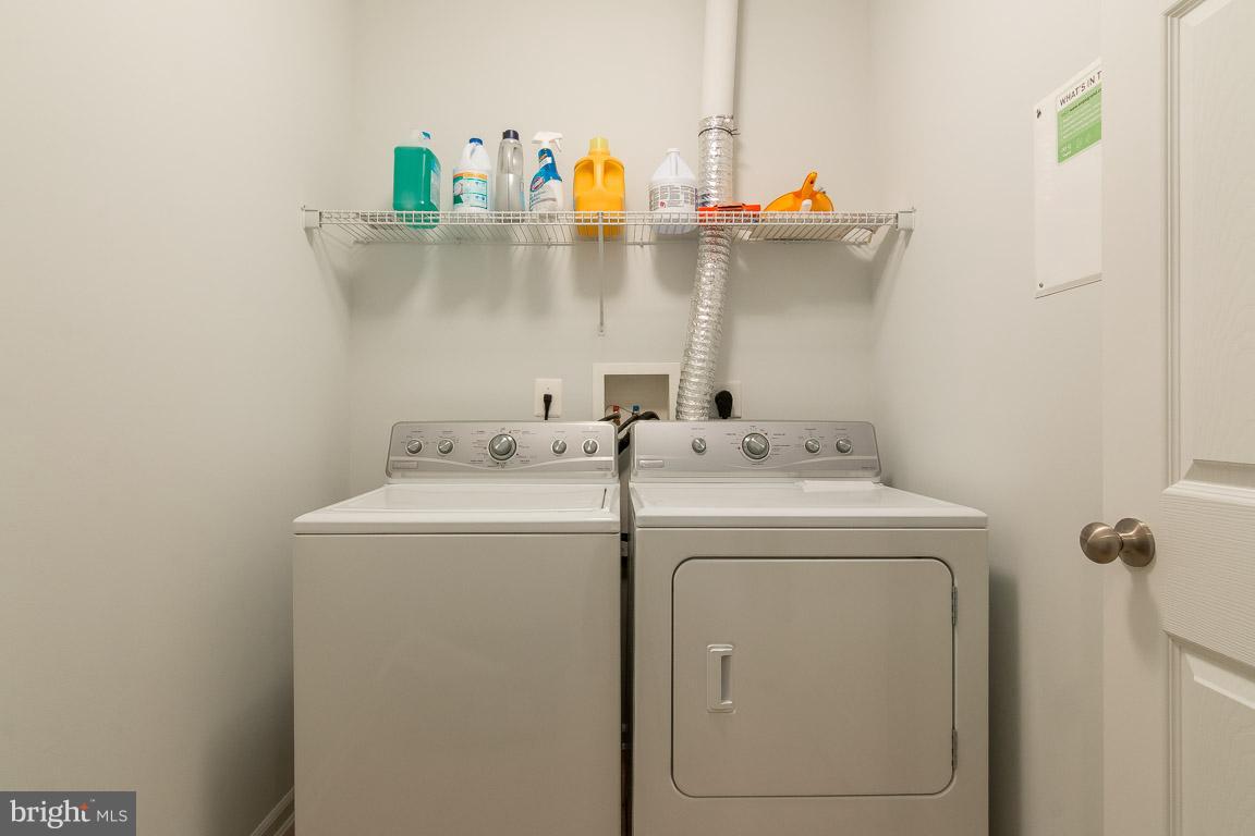 VILLAGES OF DORCHESTER - Residential Lease