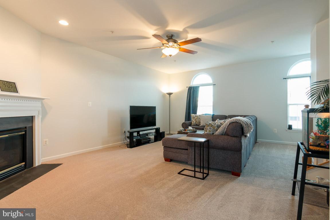 VILLAGES OF DORCHESTER - Residential Lease