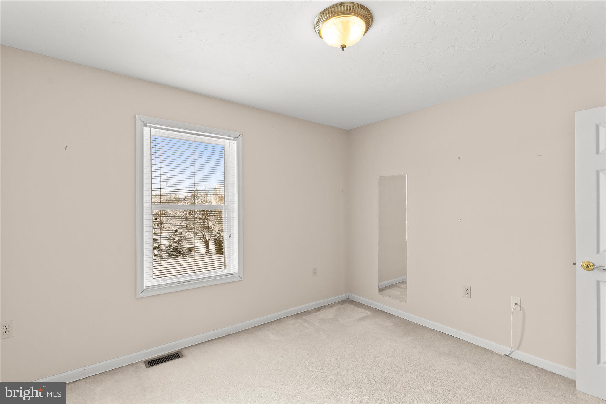 SOUTH HANOVER - Residential