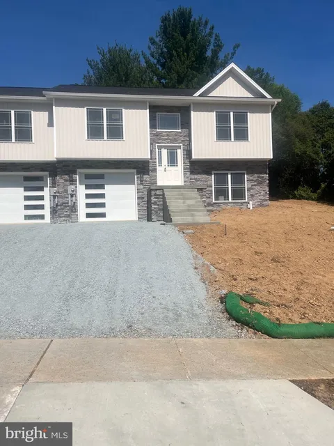 90 Price Avenue S, Waynesboro, PA MLS: PAFL2025100