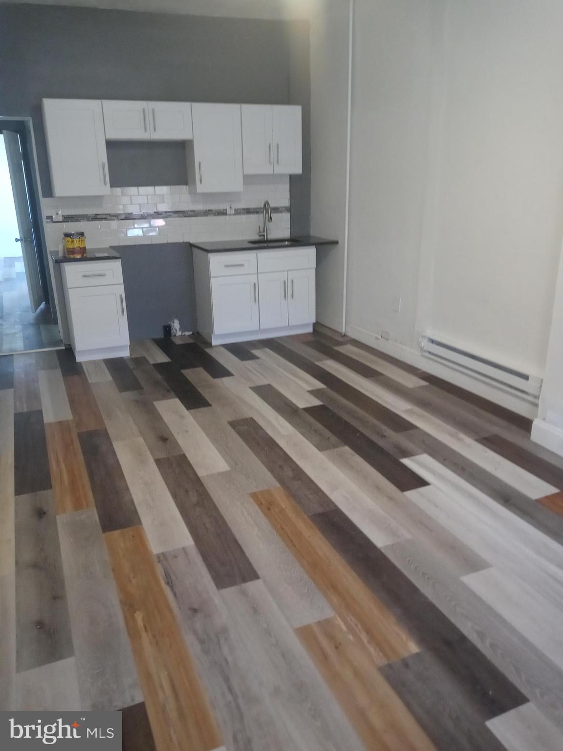 PHILADELPHIA - Residential Lease