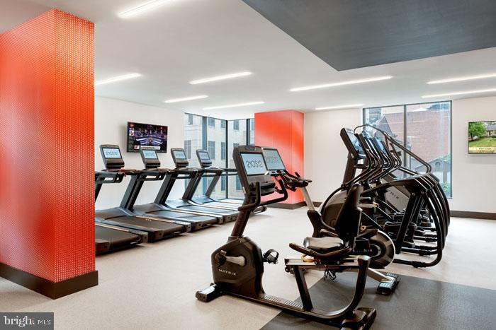 WASHINGTON SQ - Residential Lease