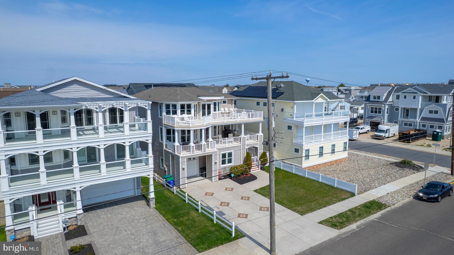 1107 OCEAN AVENUE