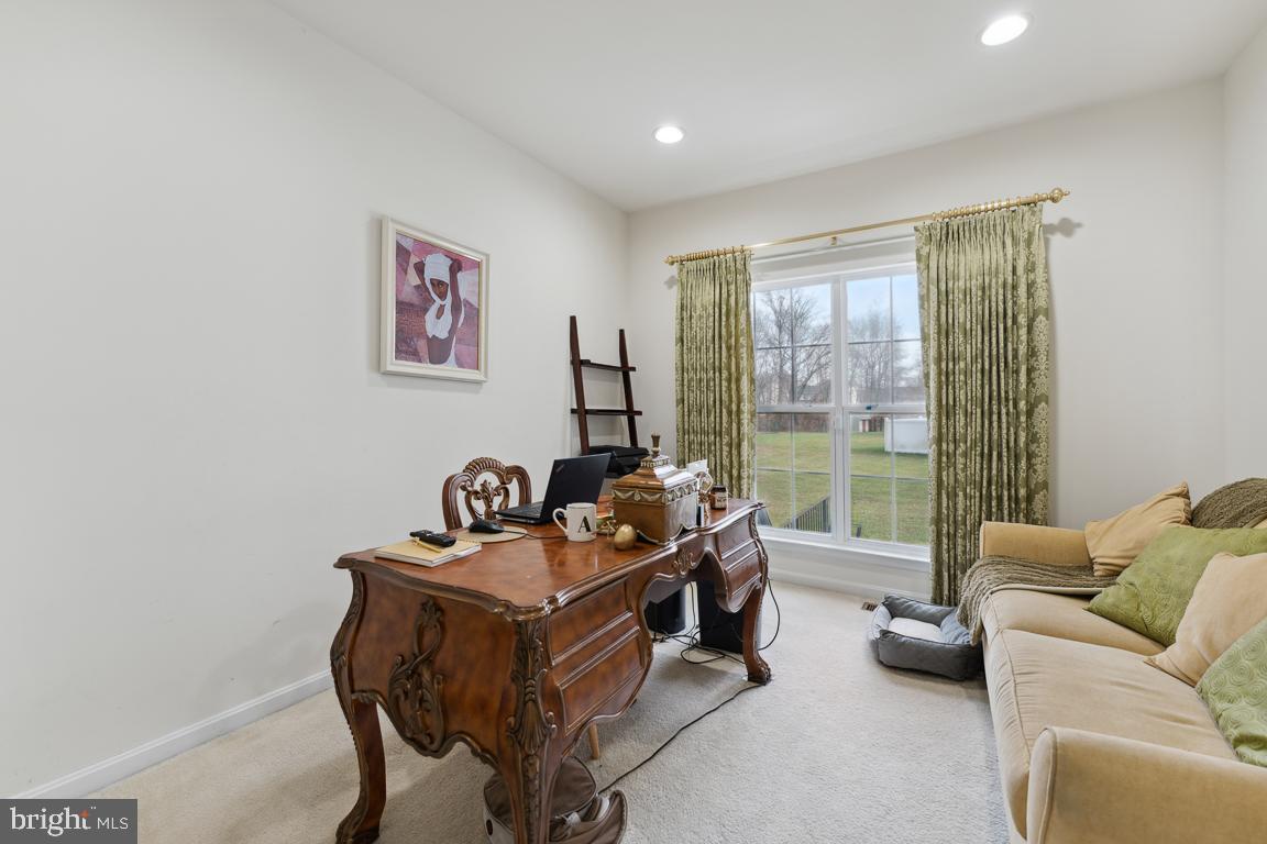 WILSHIRE - Residential