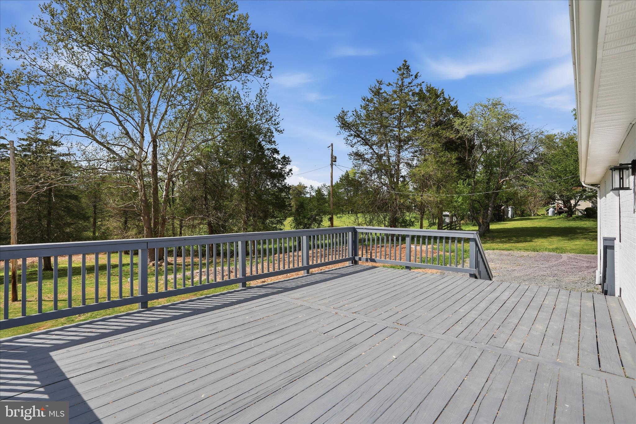 AMISSVILLE - Residential