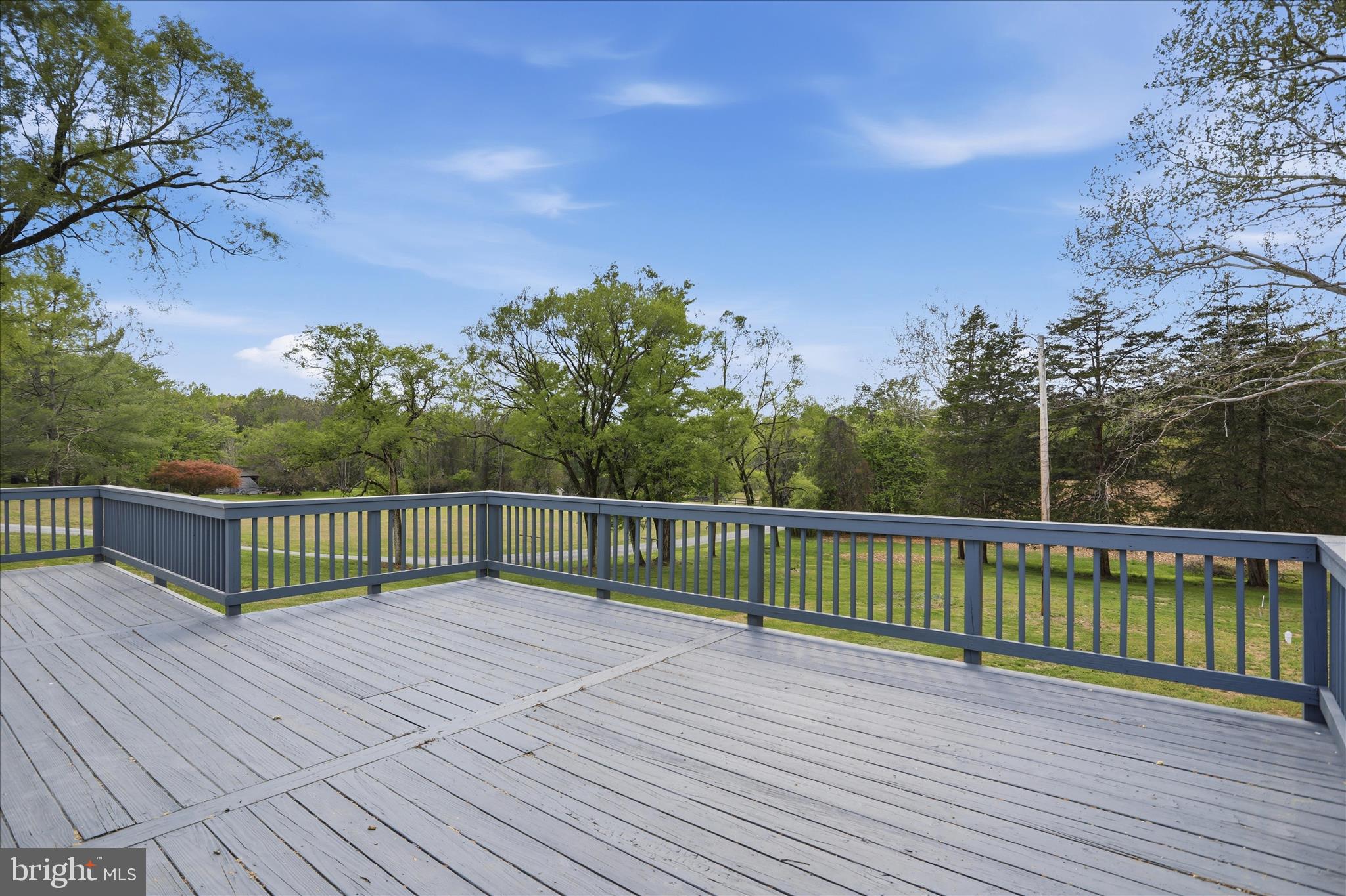 AMISSVILLE - Residential