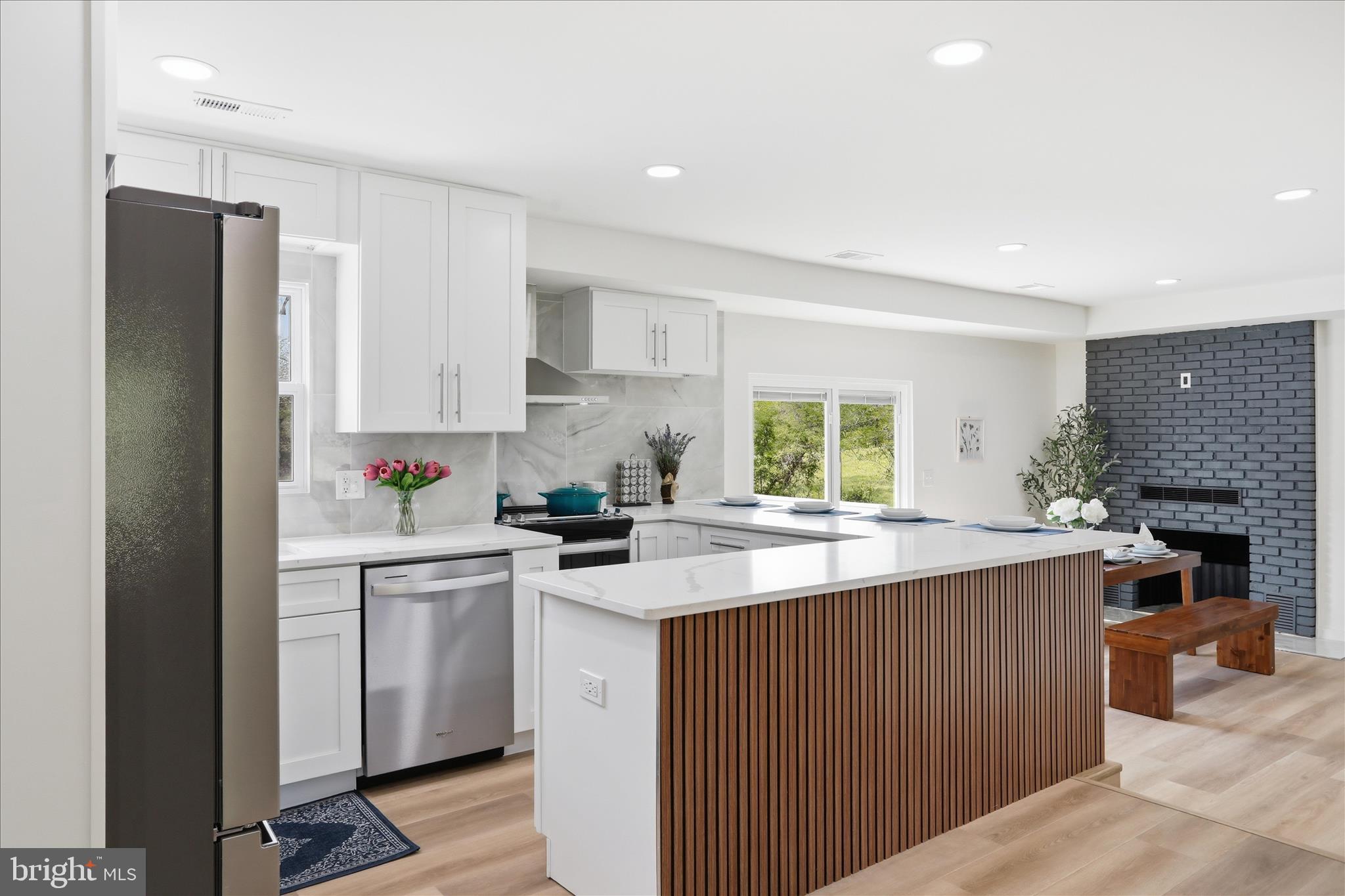 AMISSVILLE - Residential