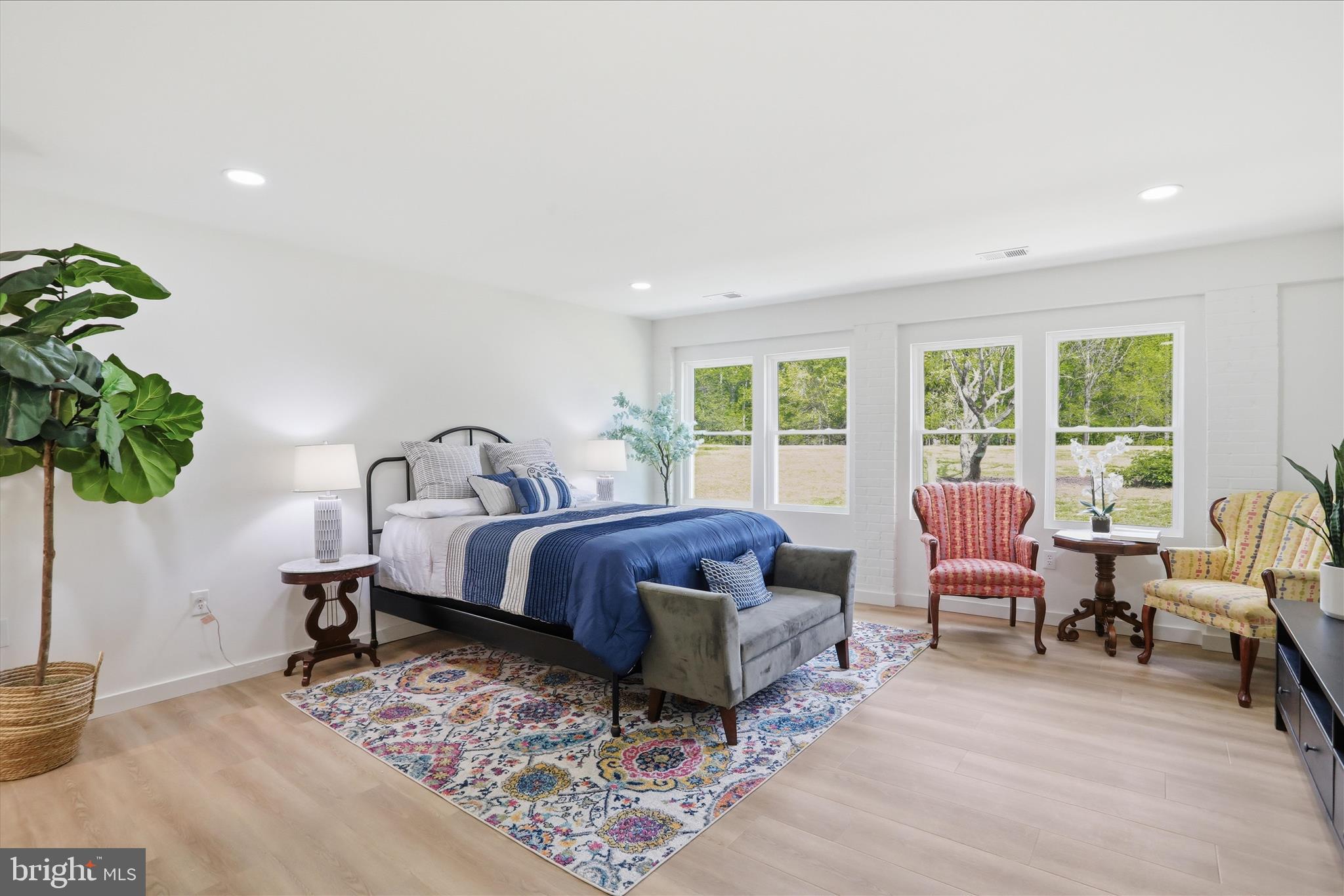 AMISSVILLE - Residential