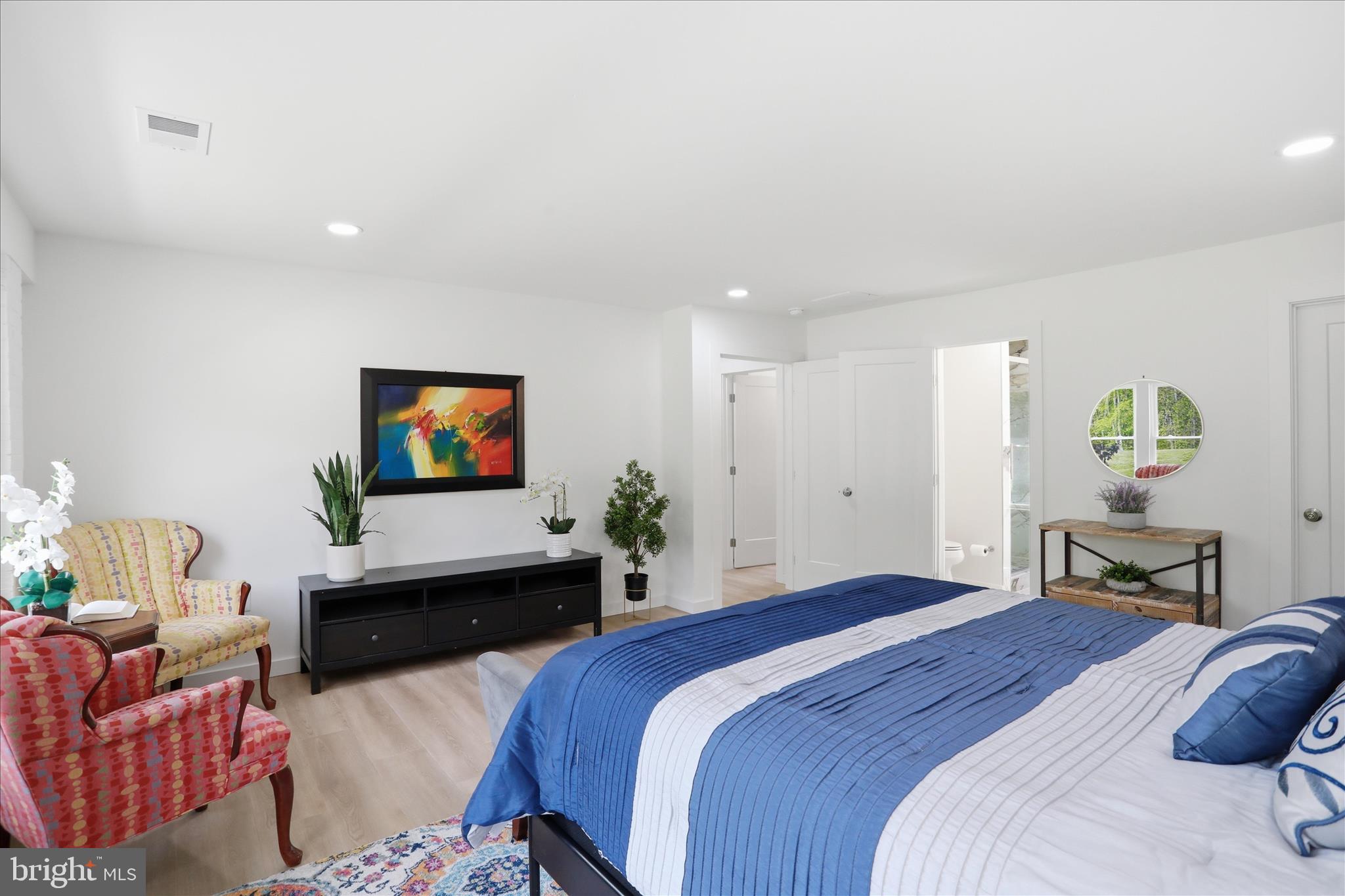 AMISSVILLE - Residential