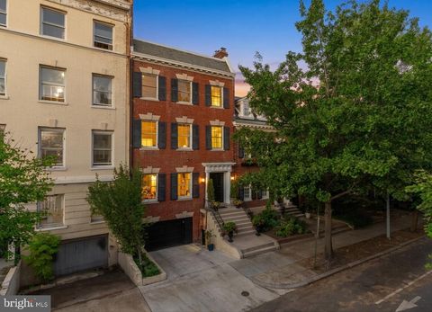 2137 R STREET NW WASHINGTON DC 20008
