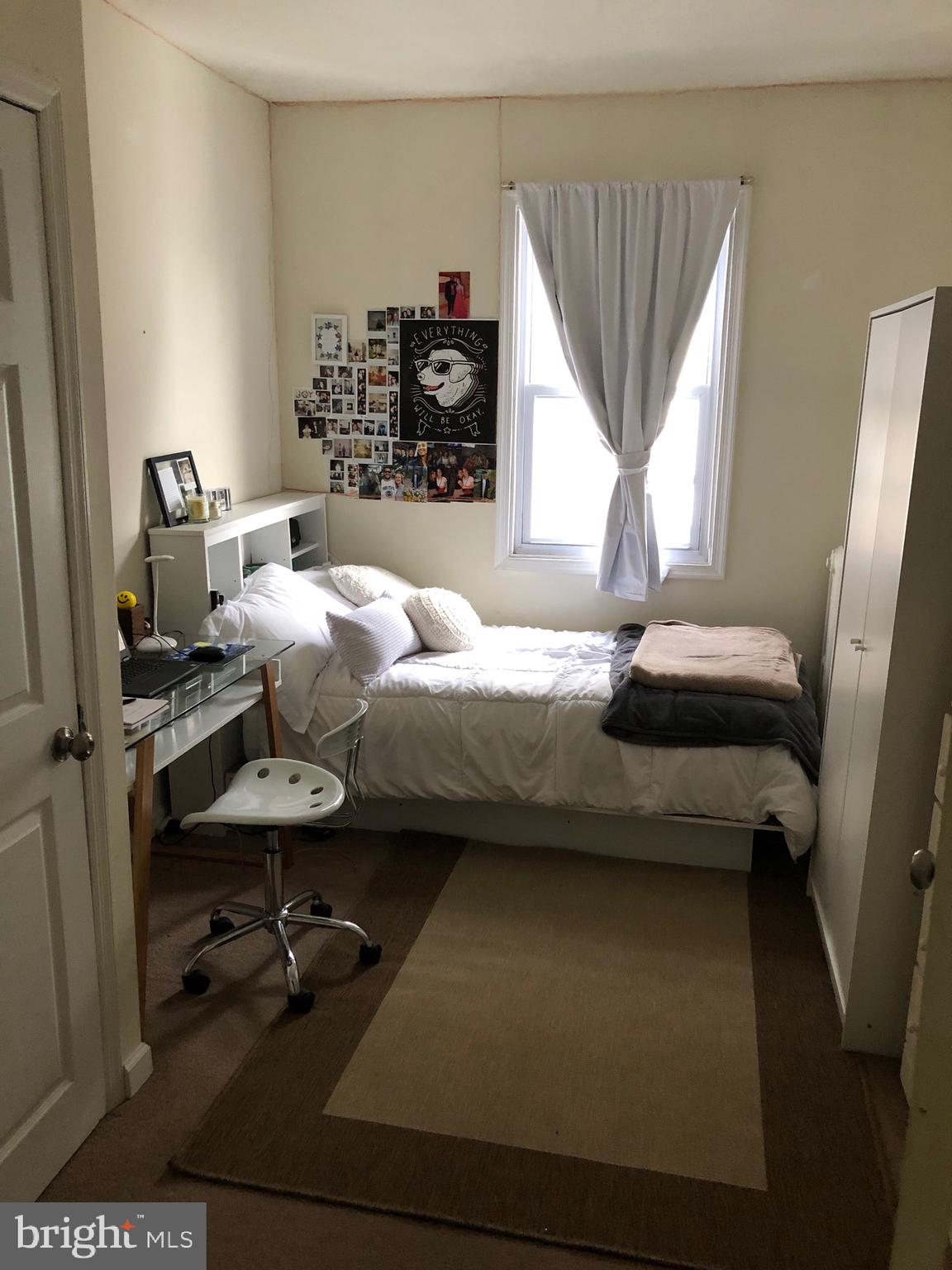 ROXBOROUGH - Residential Lease