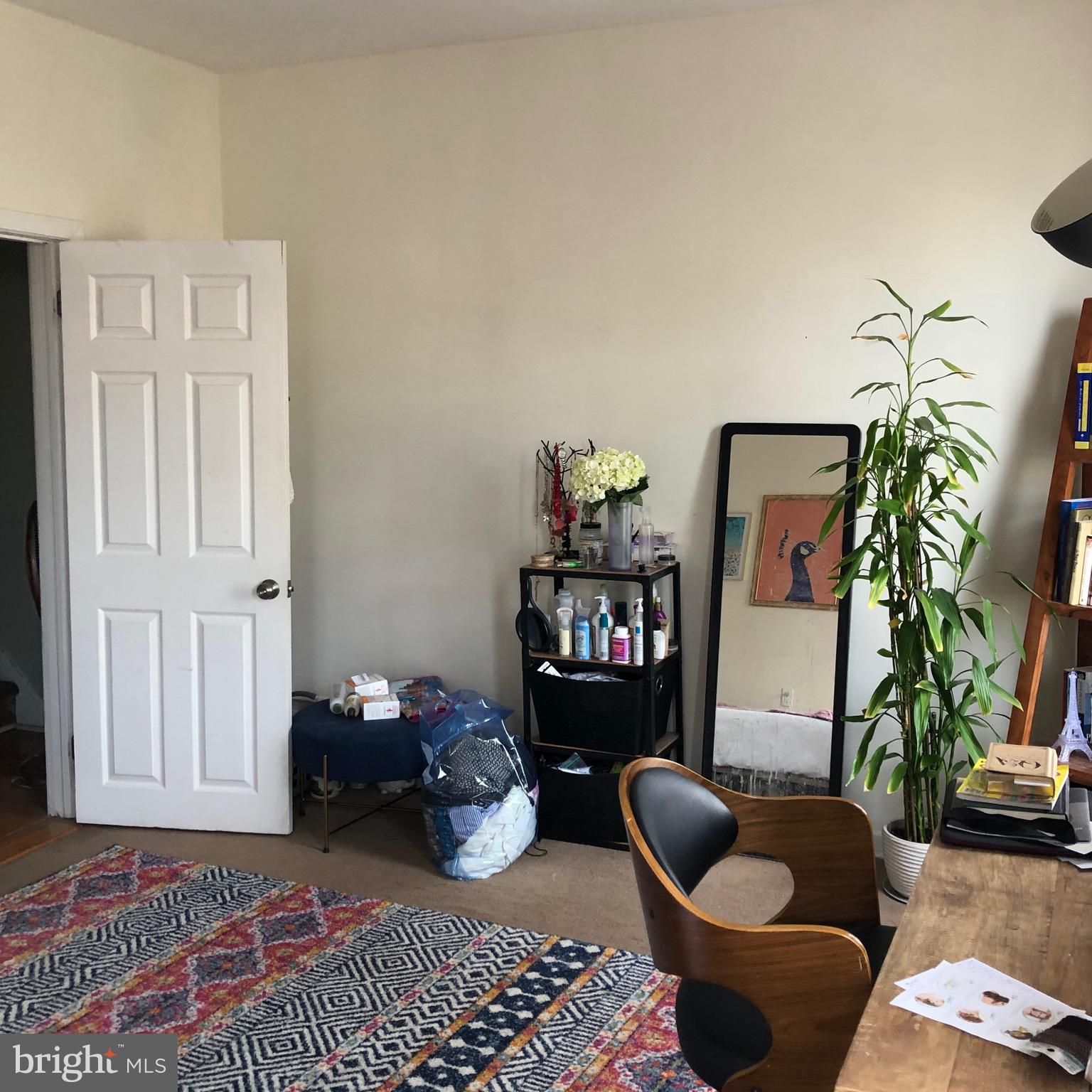 ROXBOROUGH - Residential Lease