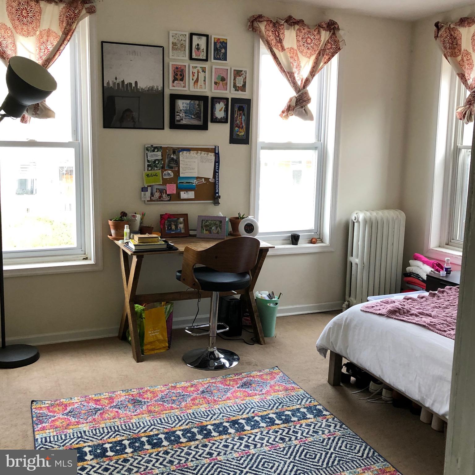 ROXBOROUGH - Residential Lease