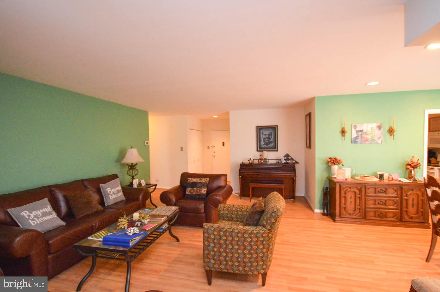 THE ELMONT - Residential