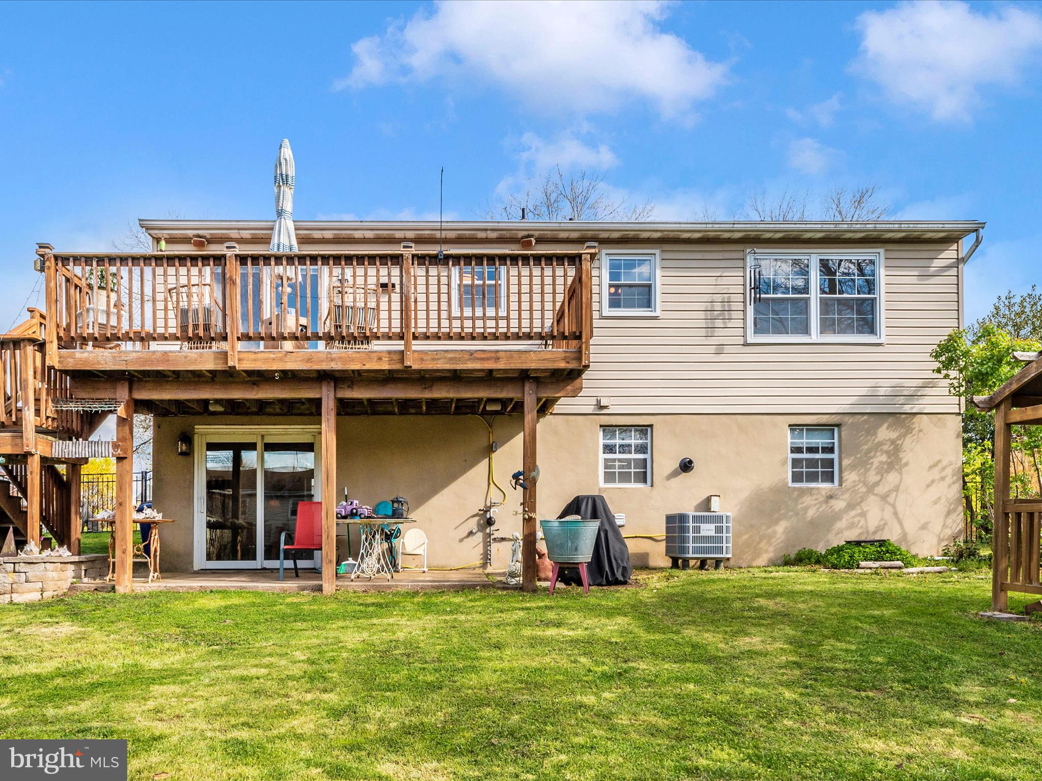 WESTMINSTER HIGHLANDS - Residential