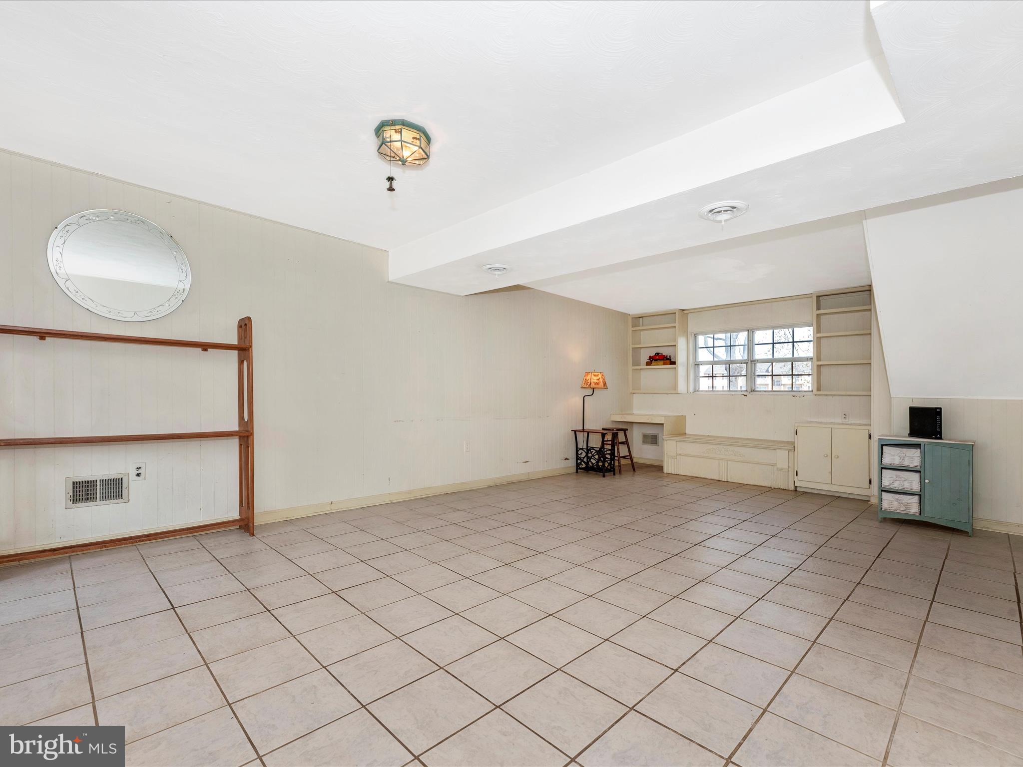 WESTMINSTER HIGHLANDS - Residential