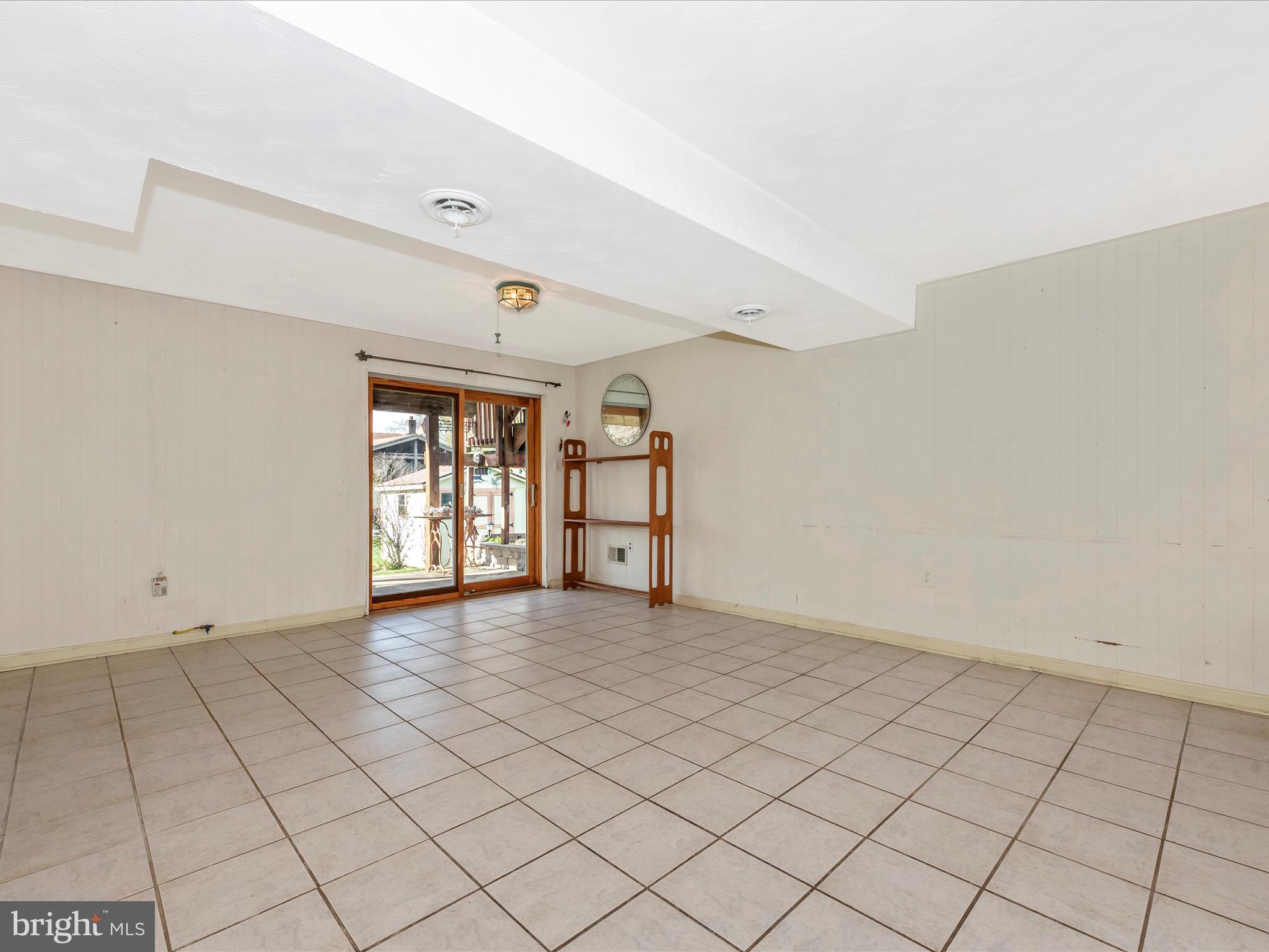 WESTMINSTER HIGHLANDS - Residential