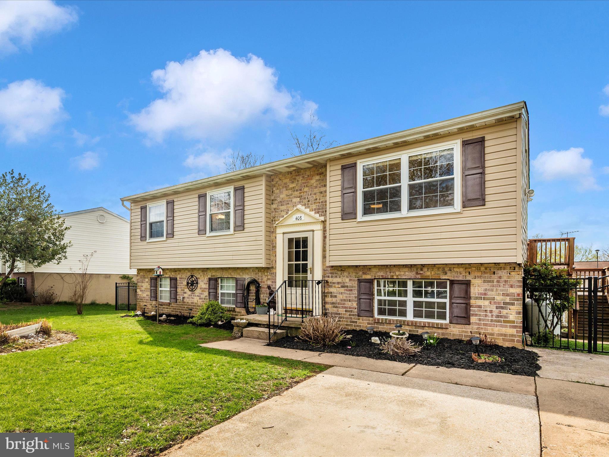 WESTMINSTER HIGHLANDS - Residential