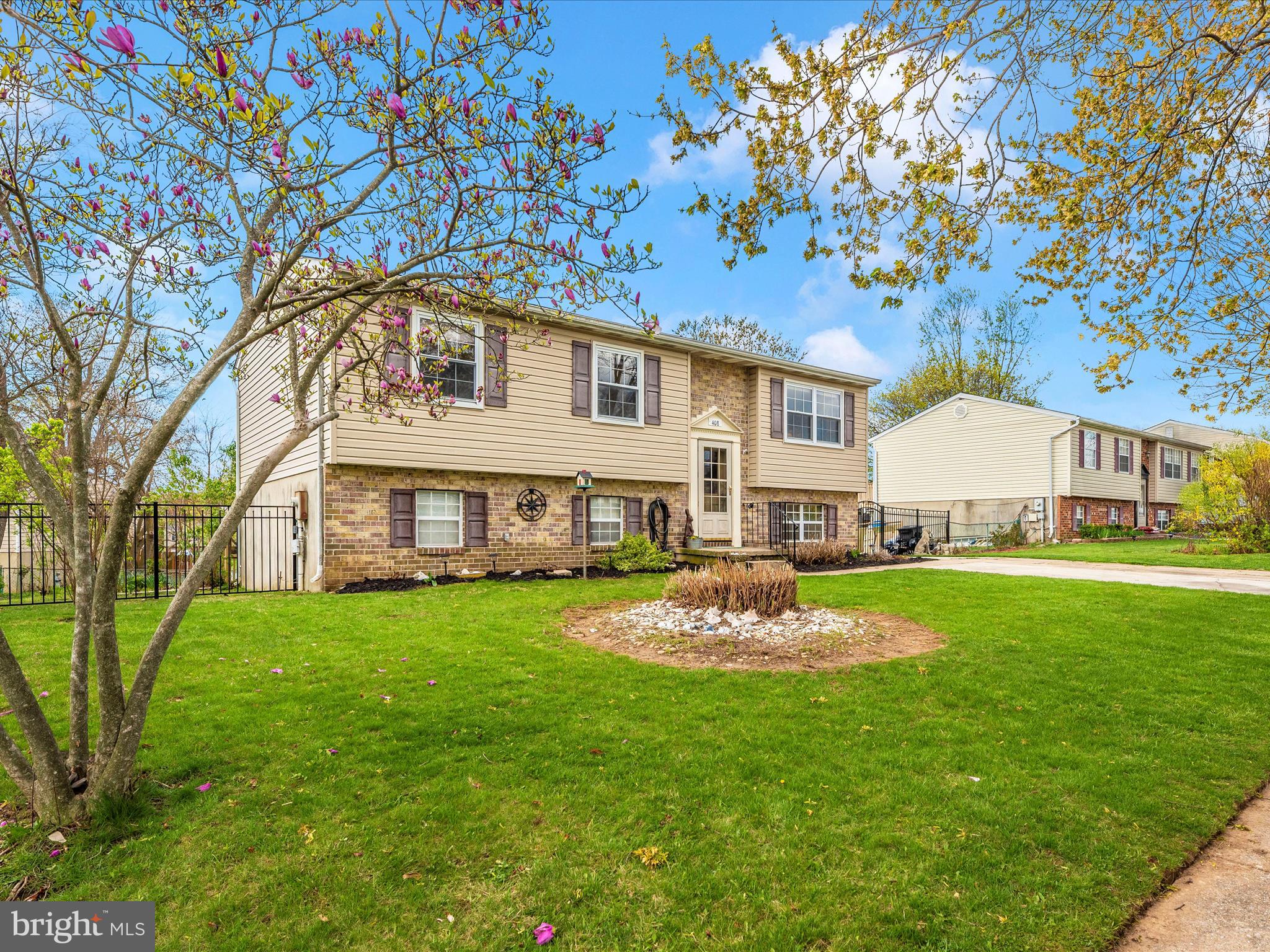 WESTMINSTER HIGHLANDS - Residential