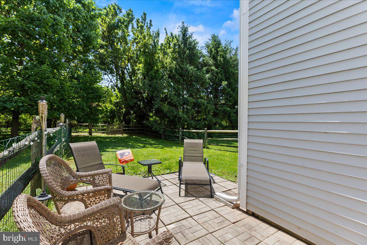 TYLER WALK - Residential